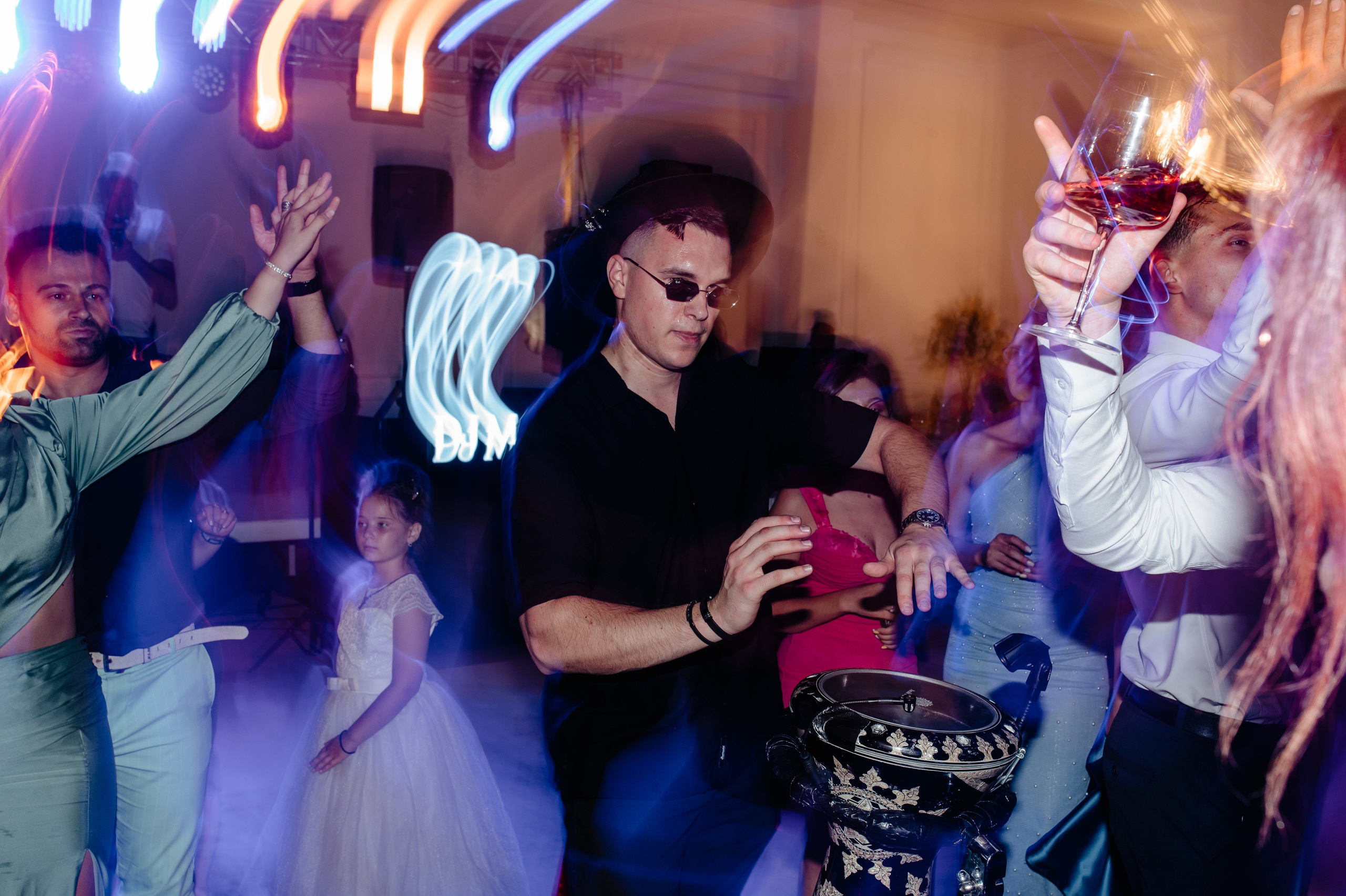 Georgiana & Eduard. Creativeiso.ro