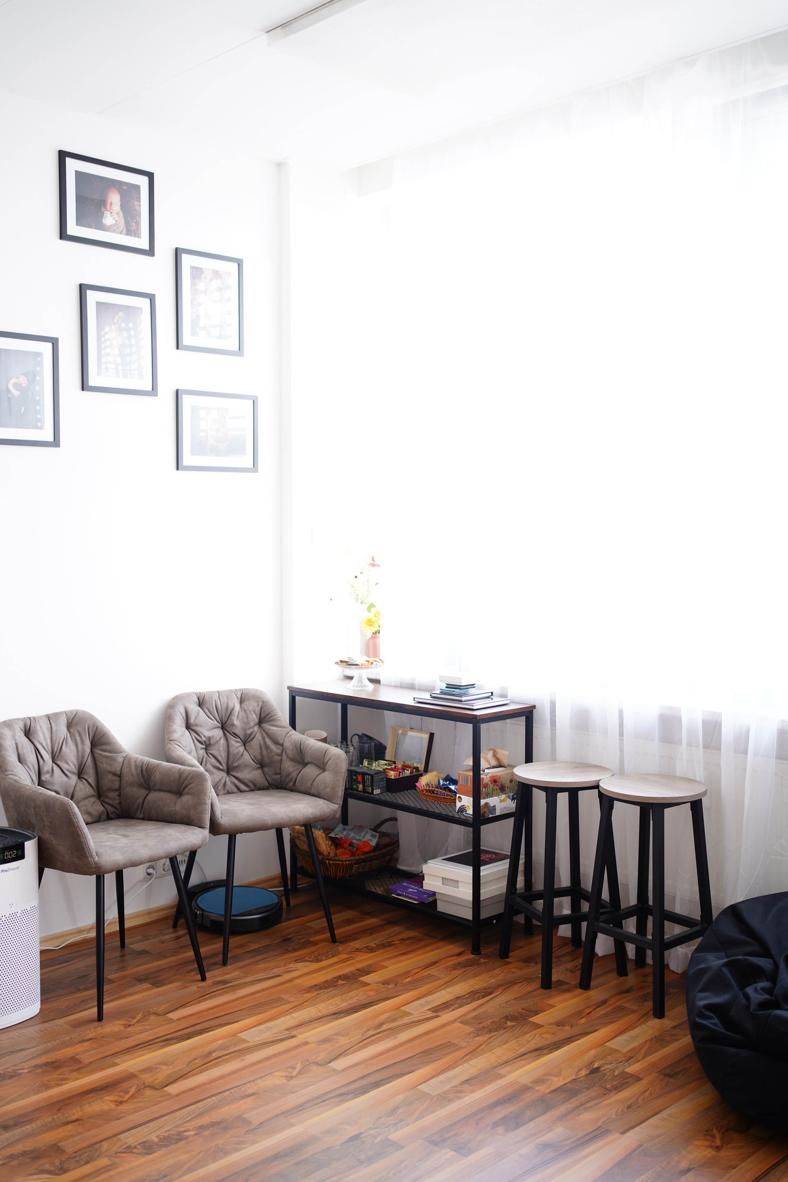 Im Fotostudio können Sie während des Newbornshootings Tee oder Kaffee trinken