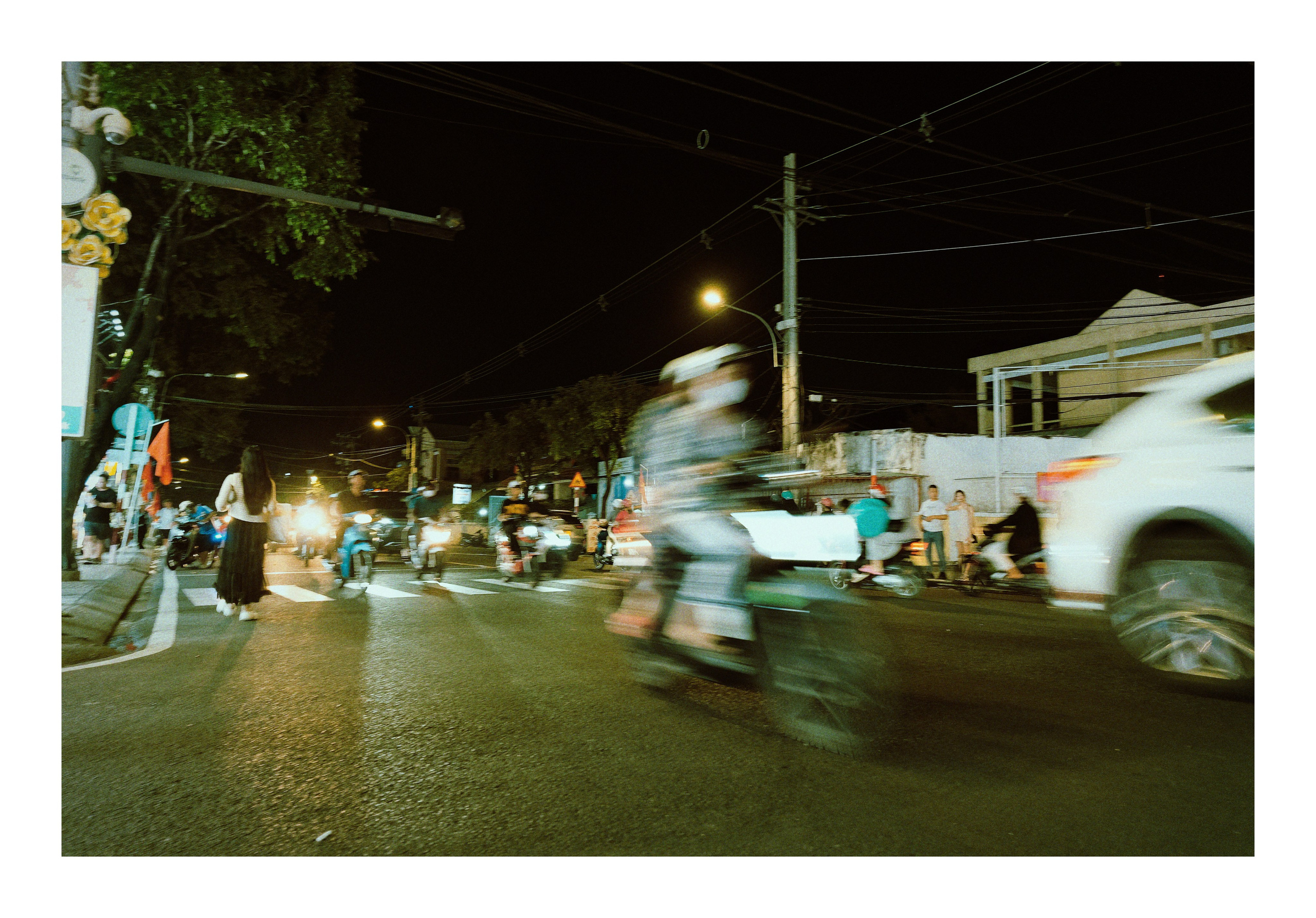 The Life of the Others | Phú Quốc 🇻🇳 |📍Vietnam. 中国街头摄影 | The Streets of China Through My Eyes | 深圳