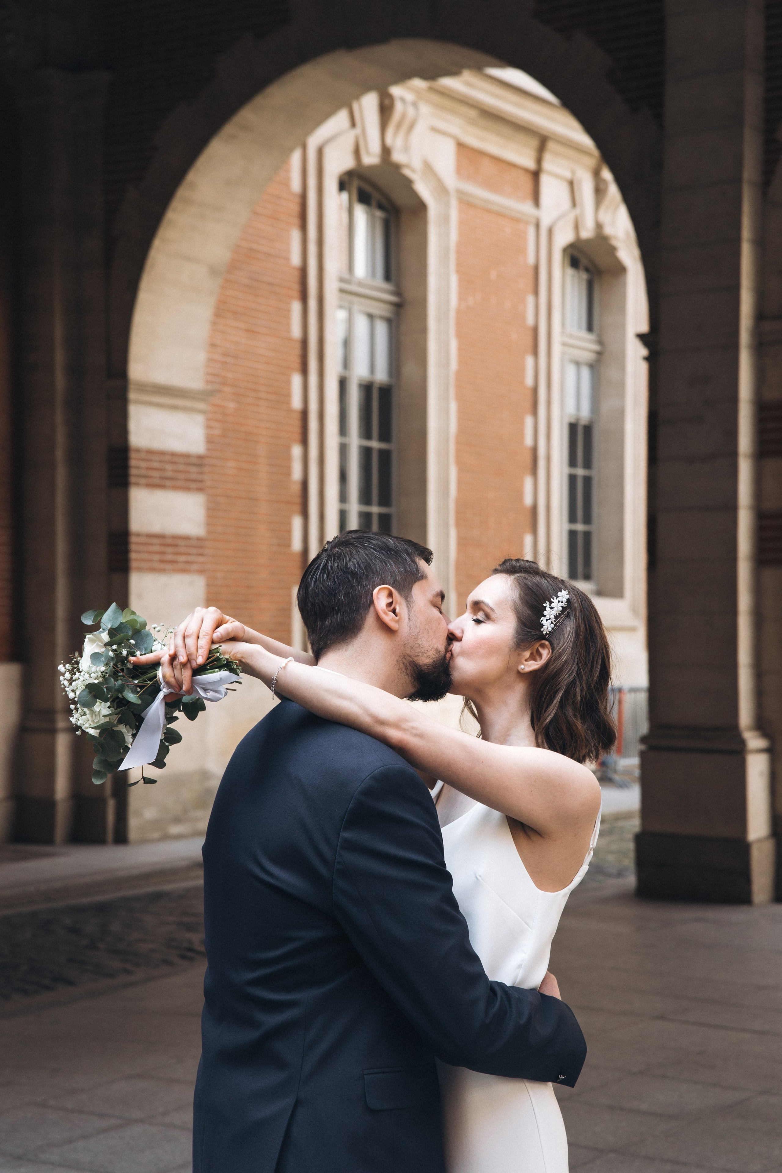 Elopement in Toulouse: A Romantic Getaway in heart of France. Eugénie Smirnova — your photographer in Toulouse and southwest France