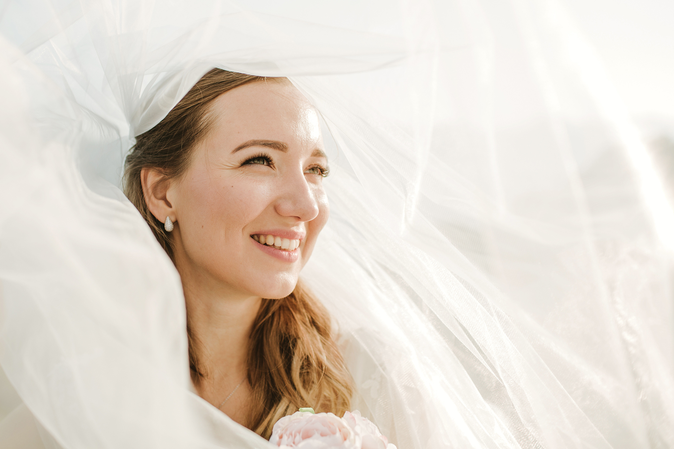 Выездная свадебная фотосессия среди скал в Мармарисе. Фотограф в Каппадокии / Julia Ganch