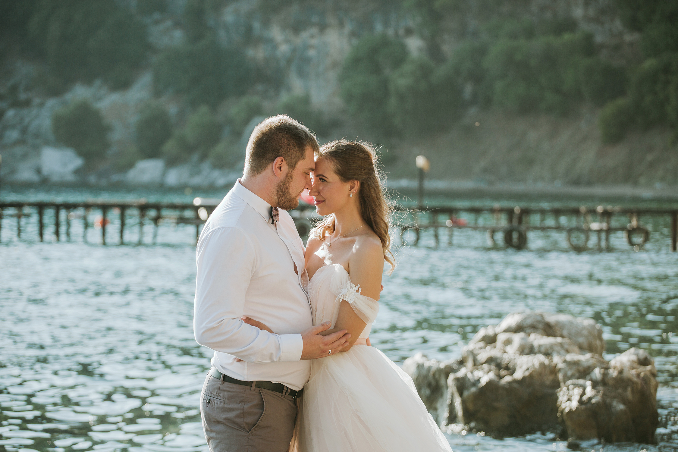 Выездная свадебная фотосессия среди скал в Мармарисе. Фотограф в Каппадокии / Julia Ganch