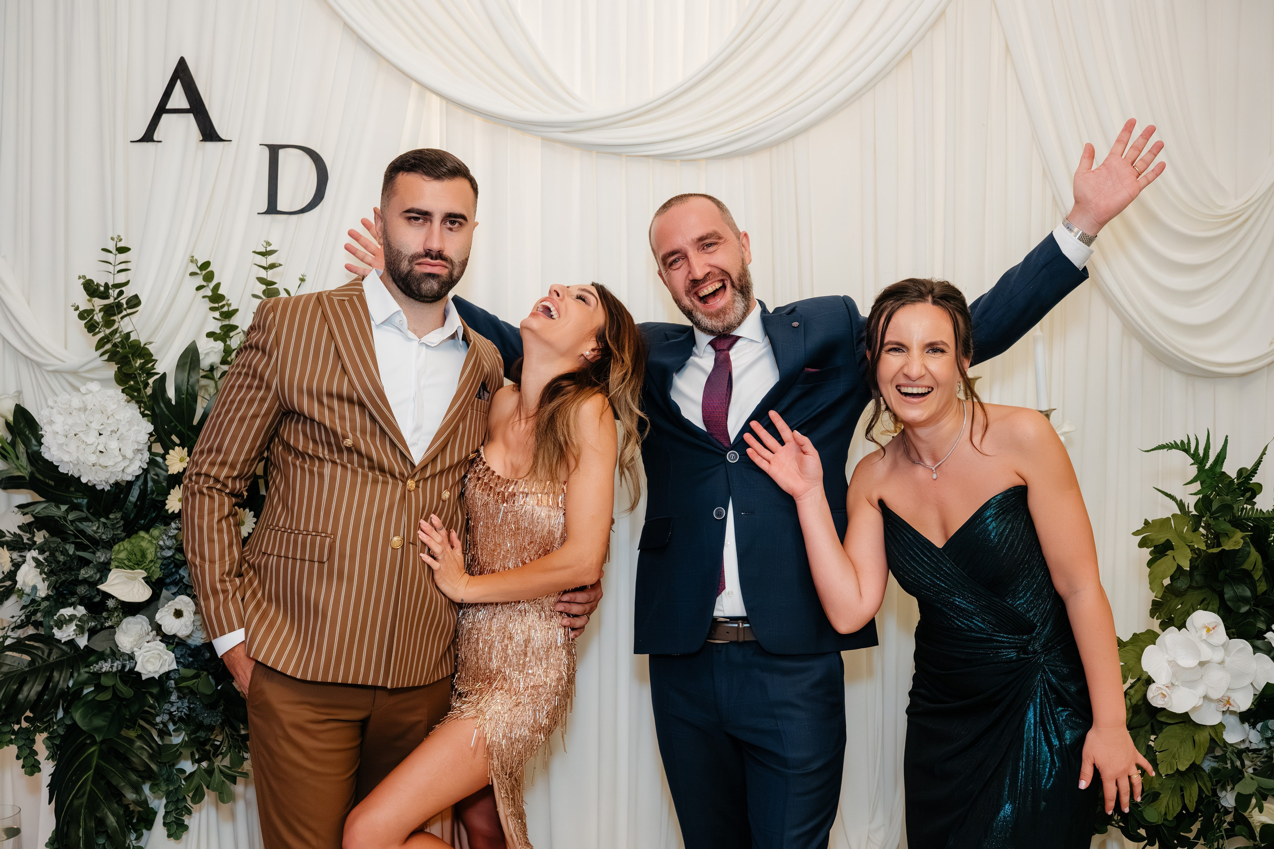 Povestea de nuntă a lui Anca și Dragoș în Bacău | Fotografie de Eveniment. Raw Studio. Fotograful tau de nunta!