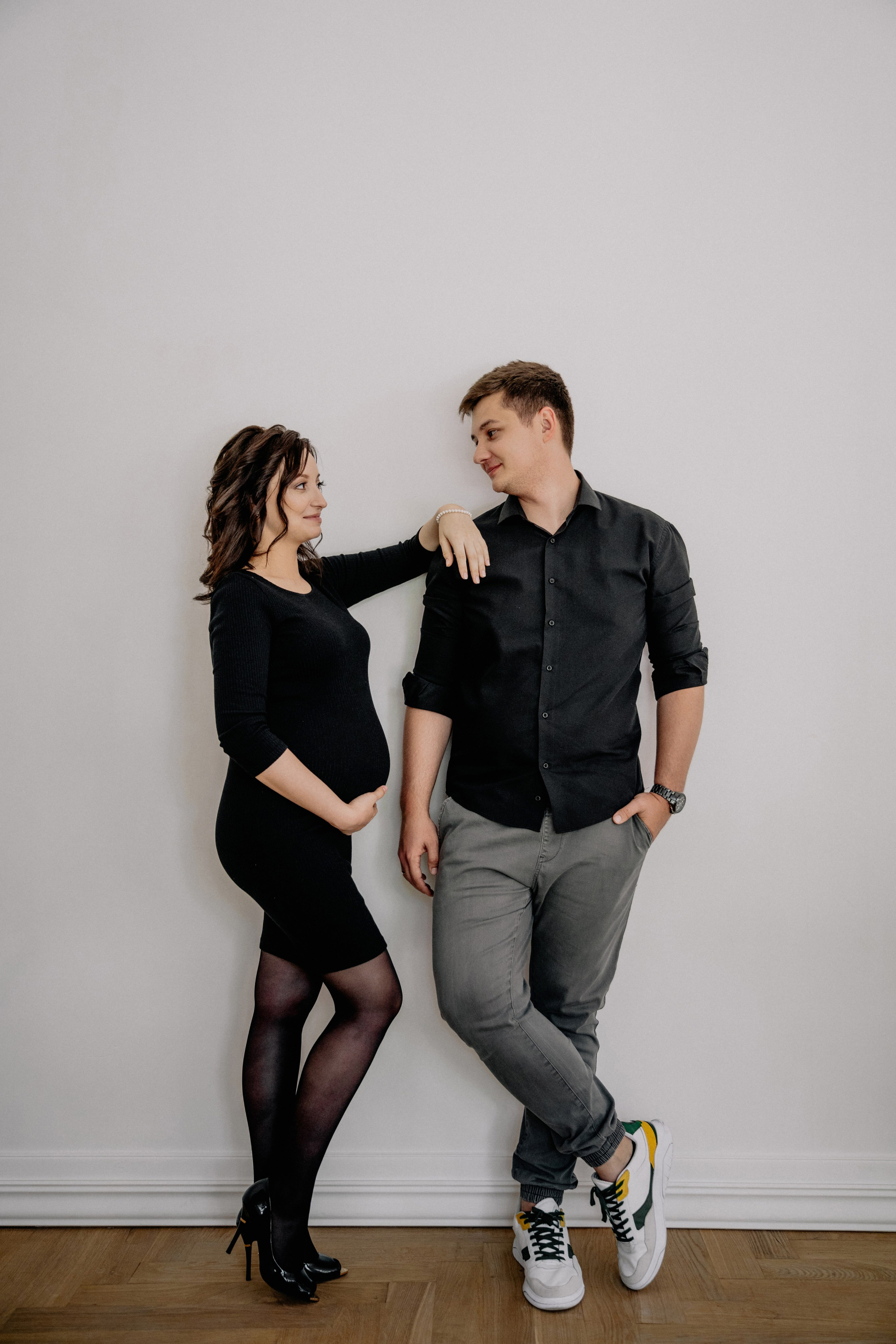 Cozy Maternity Photography at Home – Soft & Emotional Motherhood Moments. Alisa Tant — Family and newborn photographer Bucks County, Montgomery county, Philadelphia, NJ