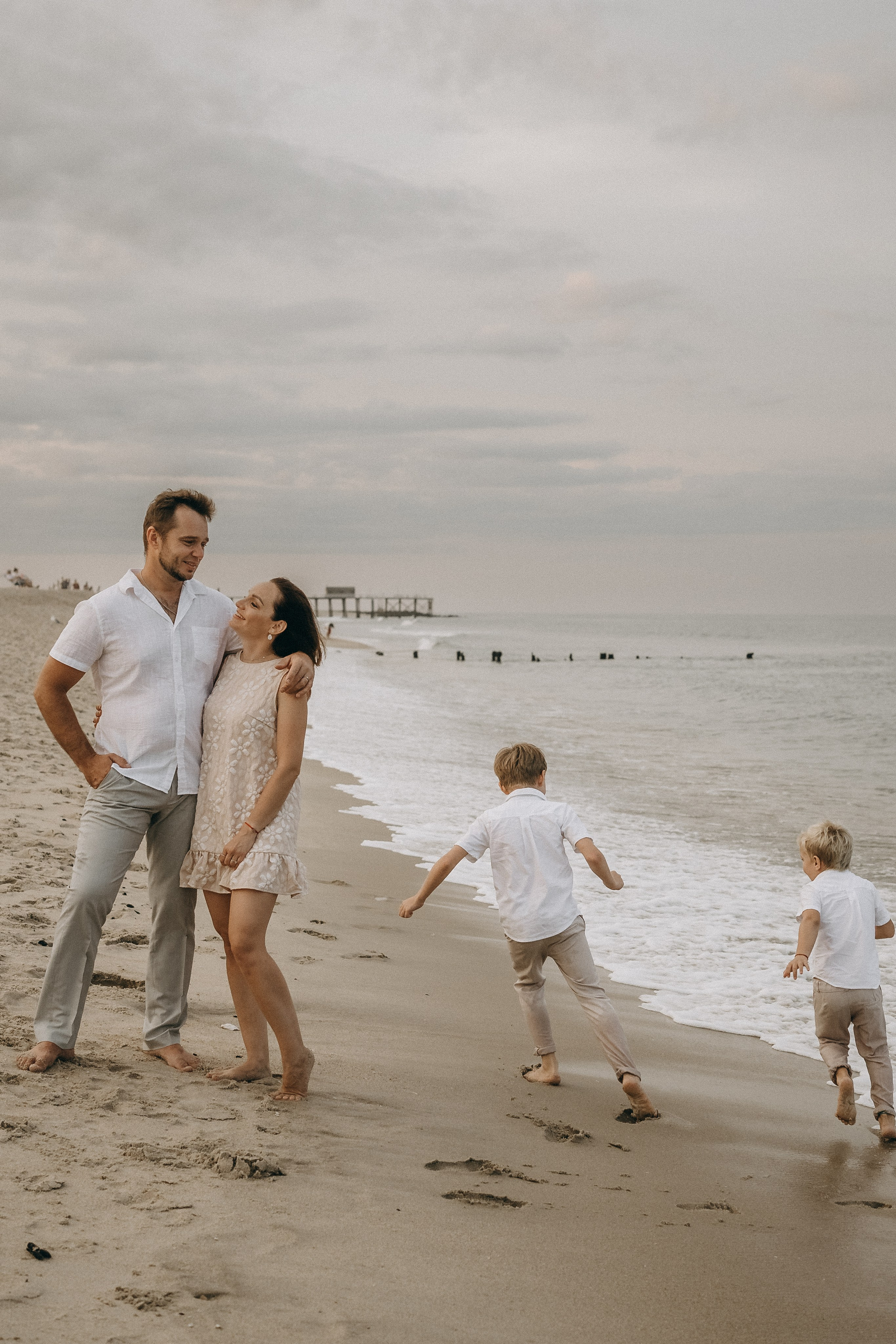 Beach Family Photography – Relaxed & Beautiful Moments. Alisa Tant — Family and newborn photographer Bucks County, Montgomery county, Philadelphia, NJ