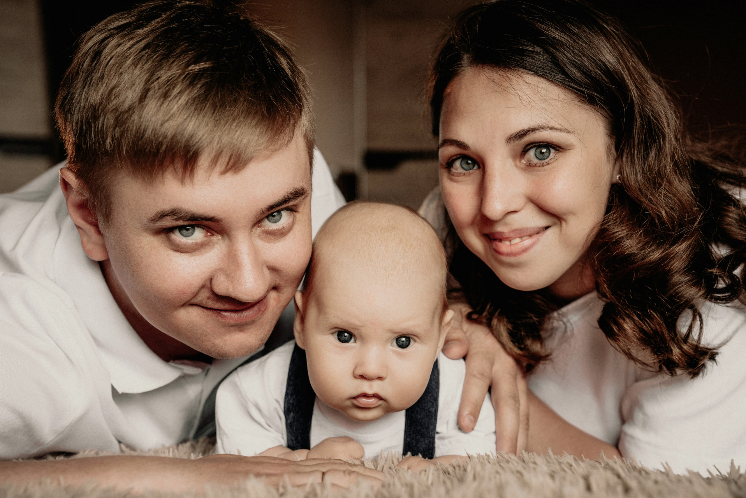 Mother & Newborn Photography – Intimate & Emotional. Alisa Tant — Family and newborn photographer Bucks County, Montgomery county, Philadelphia, NJ