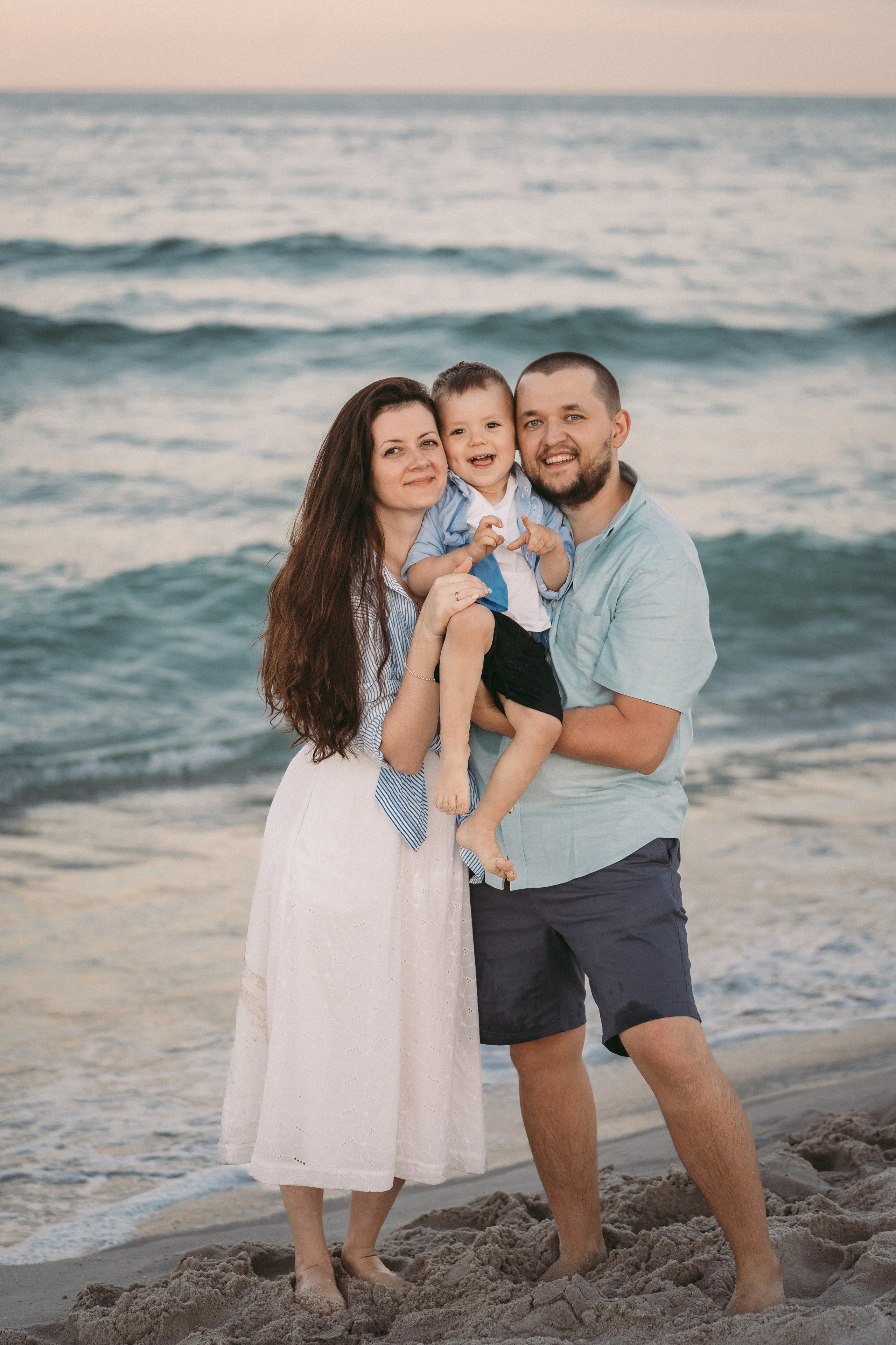 Ocean Family Photography – Breathtaking Coastal Memories. Alisa Tant — Family and newborn photographer Bucks County, Montgomery county, Philadelphia, NJ