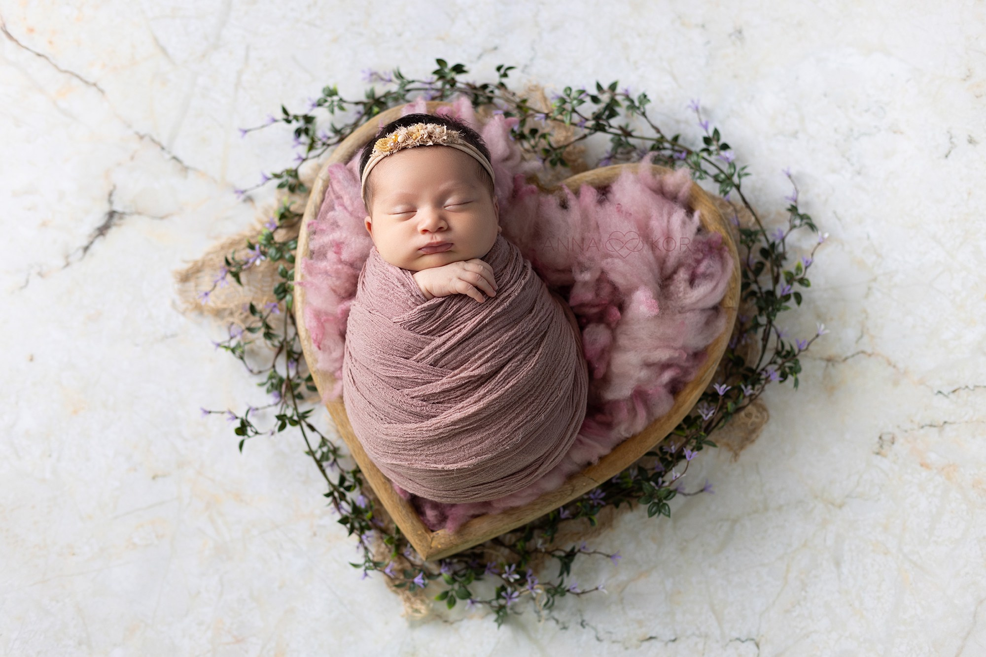 ANNA KOR Newborn Photographer in the UAE