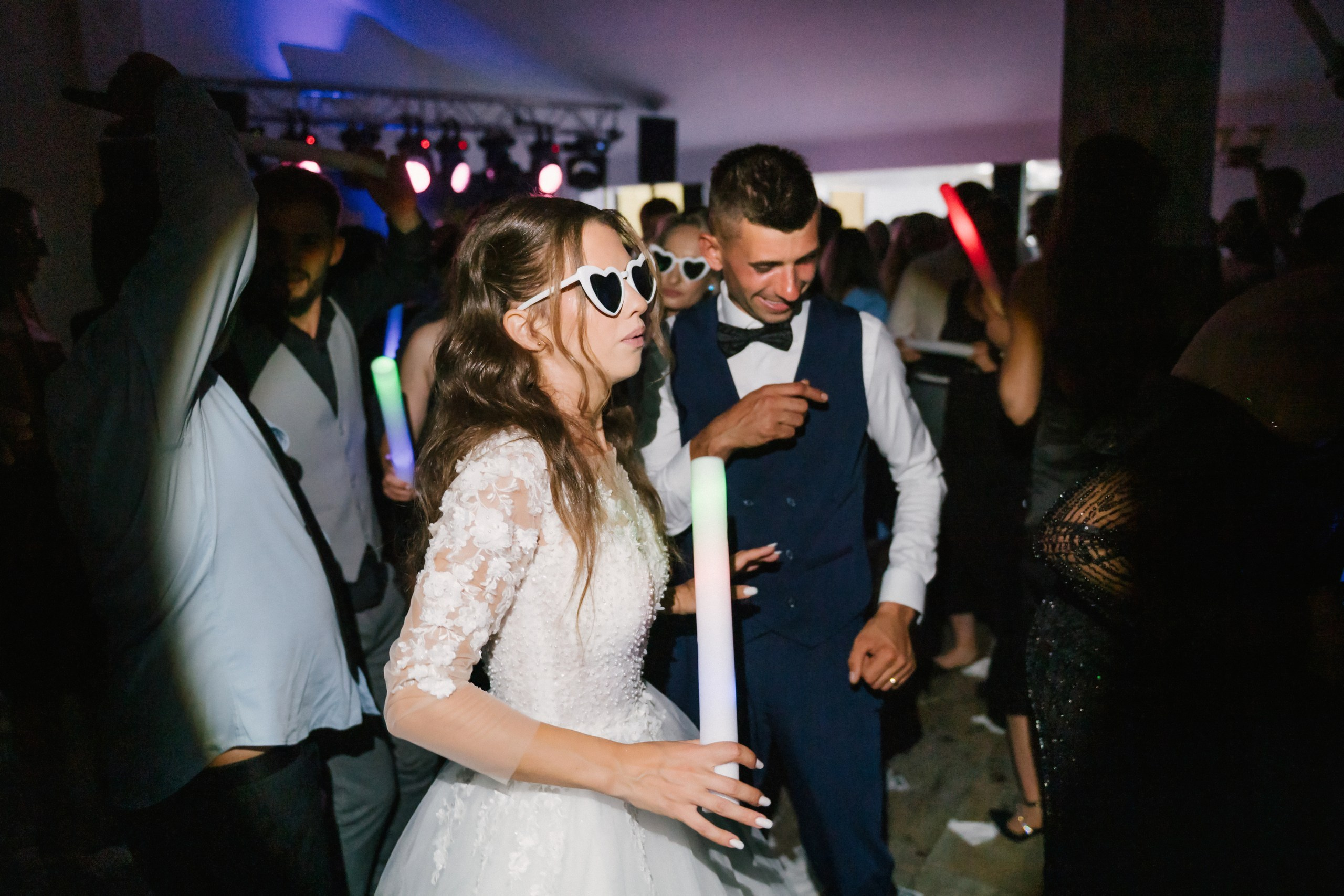 - nunta--fotograf-profesionist-botosani - fotografie-nunta-romantica - imagini-nunta-in-natura-alin-chirila-fotograf - fotografii-cuplu-indragostit-nunta-botosani - sedinta-foto-miri-andrei-iustina-alinofotostudio - amintiri-din-nunta-realizate-de-fotograf-profesionist - povestea-nuntii-andrei-si-iustina-in-imagini-alinofotostudio-fotograf evenimente- evenimente Botoșani -fotograf Suceava - fotograf Iași- servicii foto. servicii foto Botoșani. servicii foto video Botoșani. otograf-nunta-botosani-fotograf nunta. fotograf evenimente. fotograf nunta Botoșani. Alin chirila. Alin chirila fotograf. Alinofotostudio.- servicii foto. servicii foto Botoșani. servicii foto video Botoșani. fotograf nunta. fotograf evenimente. fotograf nunta Botoșani. Alin chirila. Alin chirila fotograf. Alinofotostudio.fotograf stare civilă,poze stare civilă,album foto stare civilă,servicii foto suceava,fotograf evenimente suceava,fotograf nuntă suceava,poze cununie civilă,ședință foto stare civilă,sesiune foto suceava,fotograf profesionist suceava,fotograf botosani,stare civila botosani,alinofotostudio,alin chirila fotograf.servicii foto. servicii foto Botoșani. servicii foto video Botoșani. fotograf nunta. fotograf evenimente. fotograf nunta Botoșani. Alin chirila. Alin chirila fotograf. Alinofotostudio.fotograf stare civilă,poze stare civilă,album foto stare civilă,servicii foto suceava,fotograf evenimente suceava,fotograf nuntă suceava,poze cununie civilă,ședință foto stare civilă,sesiune foto suceava,fotograf profesionist suceava,fotograf botosani,stare civila povestitor prin fotografiebotosani,alinofotostudio,alin chirila fotograf,servicii foto. servicii foto Botoșani. servicii foto video Botoșani. fotograf nunta. fotograf evenimente. fotograf nunta Botoșani. Alin chirila. Alin chirila fotograf. Alinofotostudio.fotograf stare civilă,poze stare civilă,album foto stare civilă,servicii foto suceava,fotograf evenimente suceava,fotograf nuntă suceava,poze cununie civilă,ședință foto stare civilă,sesiune foto suceava,fotograf profesionist suceava,fotograf botosani,stare civila botosani,alinofotostudio,alin chirila fotograf,cununie religioasă botoșani,andreea și neculai,capela militară botoșani,foto conacul zăicești,fotograf nuntă botoșani,fotograf cununie religioasă,foto evenimente botoșani,poze cununie capela militară,ședință foto zăicești,fotograf profesionist botoșaniMire și mireasă – Sergiu & Liliana – ziua nunții, 2024 - Emoții în ziua nunții – Sergiu și Liliana - Dansul mirilor – fotografie artistică nuntă 2024 - Sedinta foto romantică în natură – Sergiu & Liliana - Rochia de mireasă și detalii de nuntă elegan-Album de cununie civilă Florin și Anda – Fotografii profesionale realizate de Alin Chirilă în Botoșani -fotograf prin fotografie-Ședință foto Trash the Dress pe muntele Rarău cu Iulian și Iuliana – fotografie de cuplu, natură montană, emoție autentică surprinsă de Alin Chirilă, povestitor prin fotografie.- "Iulian și Iuliana pe crestele Rarăului – fotografie Trash the Dress în natură" - "Cuplu îmbrățișat la apus pe muntele Rarău – ședință foto după nuntă" - "Rochie de mireasă în vânt pe munte – Trash the Dress Rarău-1. Iulian și Iuliana pe muntele Rarău – ședință foto Trash the Dress în natură, cu peisaj montan spectaculos 2. Cuplu în îmbrățișare pe Rarău – emoție autentică surprinsă după nuntă 3. Rochie de mireasă în bătaia vântului – fotografie artistică Trash the Dress în munți 4. Mire și mireasă privind spre orizont – dragoste și libertate pe muntele Rarău 5. Iuliana zâmbind în rochia de mireasă – portret în natură, Trash the Dress 6. Iulian ținându-și mireasa de mână – ședință foto romantică pe munte 7. Detaliu cu rochia pe stâncă – estetică naturală Trash the Dress Rarău 8. Cuplu în mers pe poteca Rarăului – fotografie simbolică de după nuntă 9. Apus de soare pe Rarău în spatele mirilor – imagine de poveste Trash the Dress 10. Iulian și Iuliana râzând împreună – momente autentice surprinse de Alin Chirilă, povestitor prin fotografie-fotograf-nunta-cerbu-botosan trash-the-dress-botosani Alin Chirilă Fotograf – fotograf de nuntă Botoșani-fotograf nuntă Botoșani-fotograf nuntă Cerbu Botoșani-fotograf profesionist nuntă Botoșani-fotografie de nuntă Botoșani-fotograf evenimente Botoșani-fotograf nuntă Moldova-fotograf trash the dress Botoșani - fotograf pregătirea mirilor Botoșani -fotograf ceremonie religioasă nuntă-fotograf petrecere nuntă Botoșani- fotograf nuntă Botoșani pregătirea mirelui- pregătirea mirelui fotografie nuntă Cerbu Botoșani-fotograf nuntă Botoșani pregătirea miresei -mireasă pregătiri nuntă Cerbu Botoșani-fotograf nuntă Botoșani nașii mirilor-ceremonie religioasă nuntă Cerbu Botoșani-fotograf nuntă Botoșani ceremonie religioasă biserică-petrecere nuntă Cerbu Botoșani invitați dans-fotograf nuntă Botoșani petrecere restaurant-ședință foto trash the dress-fotograf trash the dress Botoșani ședință foto după nuntă-Fotograf nuntă Botoșani – galerie foto reală de la evenimente