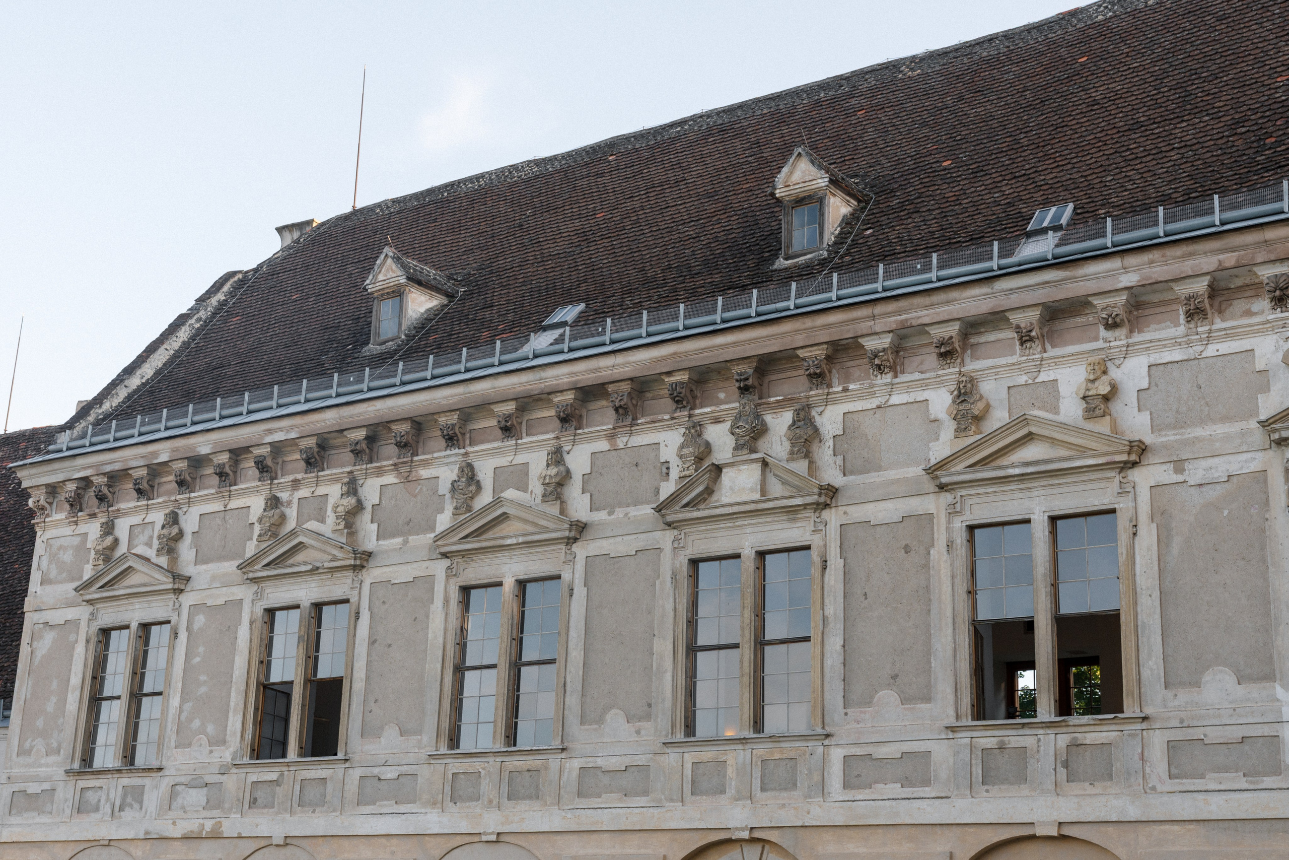 Susan & George · Wedding at Schloss Walpersdorf. Raw Studio: Capturing Elegant weddings accross Europe