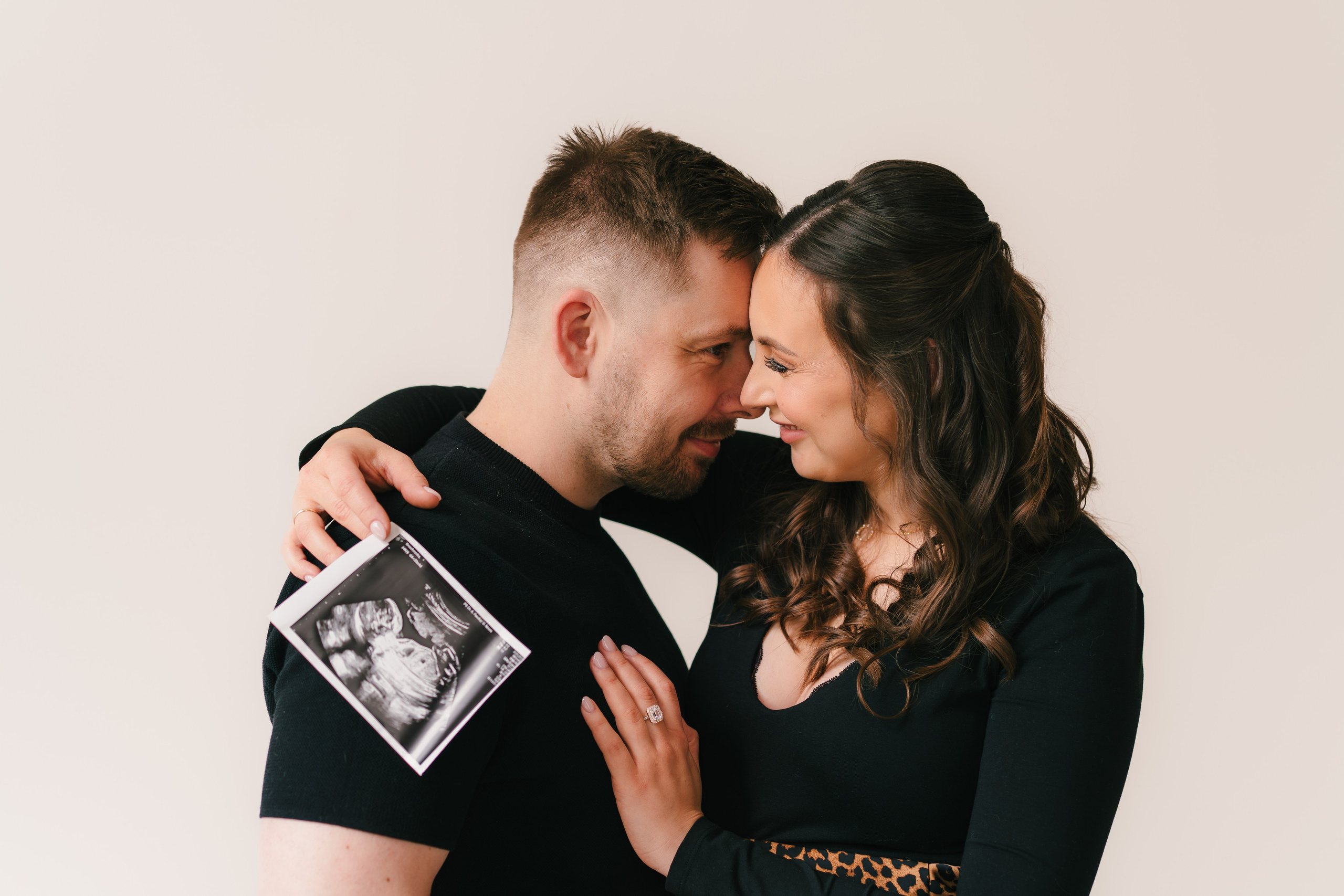 SESJE CIĄŻOWE I NOWORODKOWE. Fotograf ślubny & lifestyle Gdańsk, Karolina Baczewska