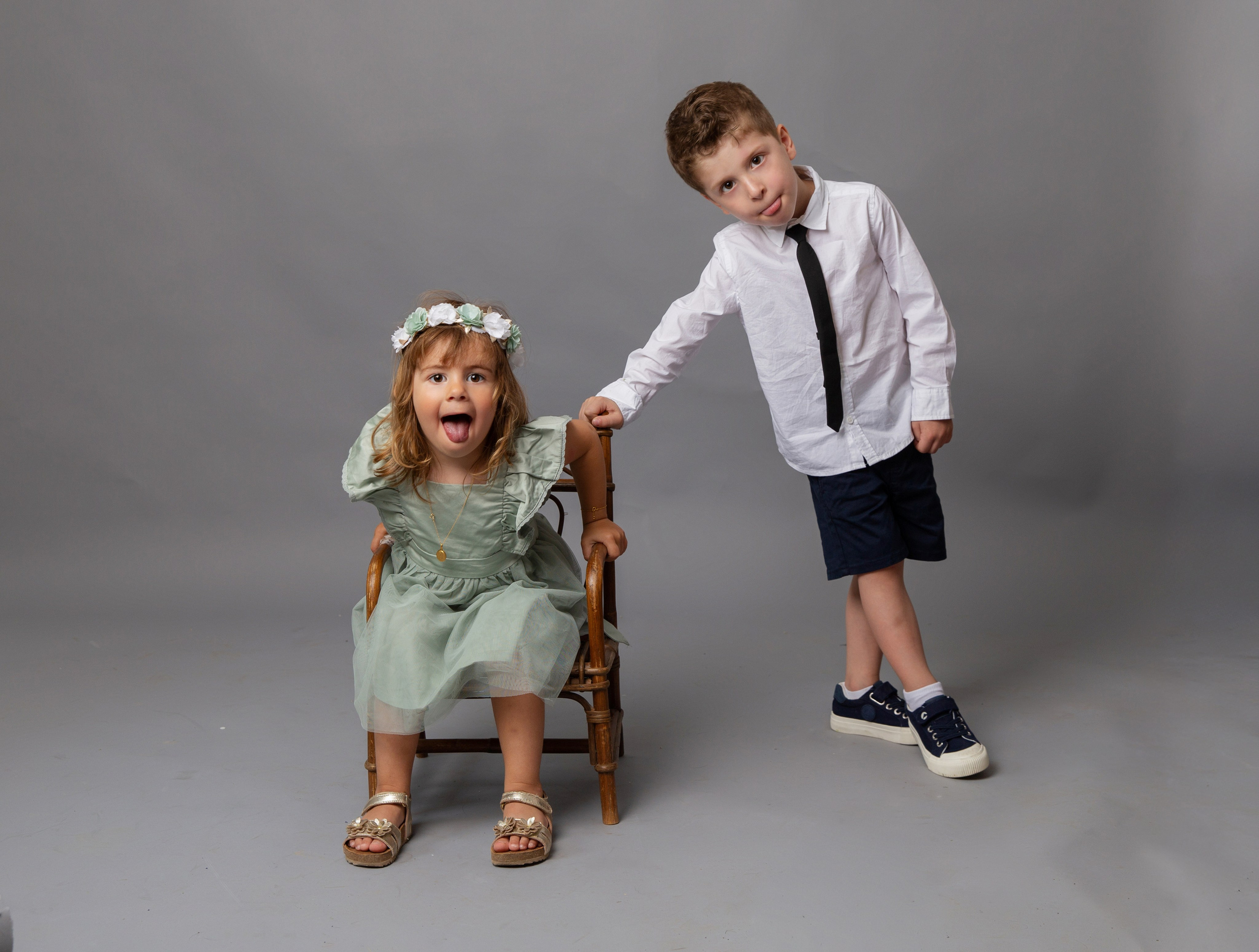 Studio photo « Partage ton bonheur » – Photographe famille près de Châtellerault, Poitiers et Tours