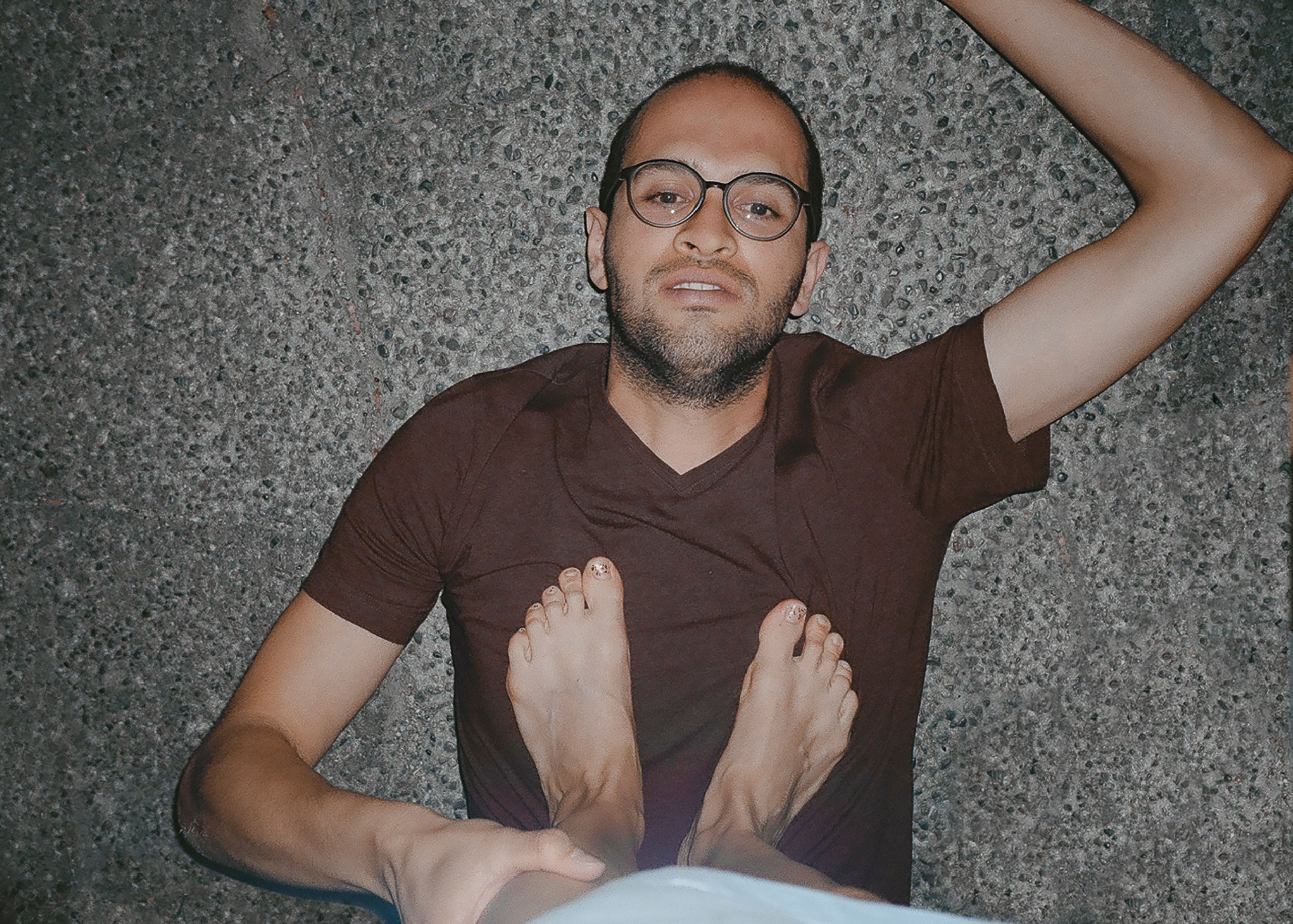 The men i stand on 2024. Photographe de produits et natures mortes à Paris