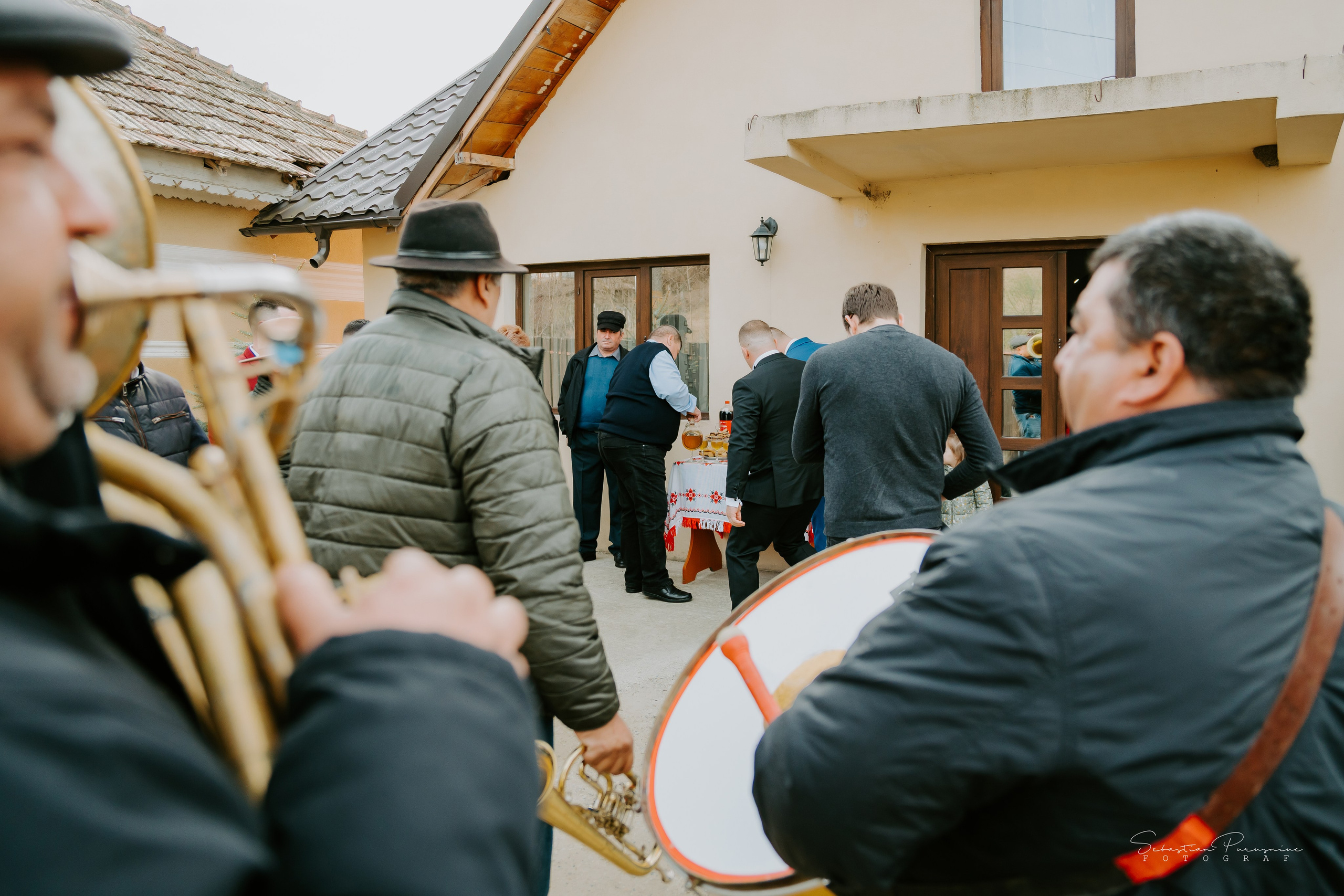 Liliana & Ciprian. Sebastian Purusniuc Fotograf - Iasi