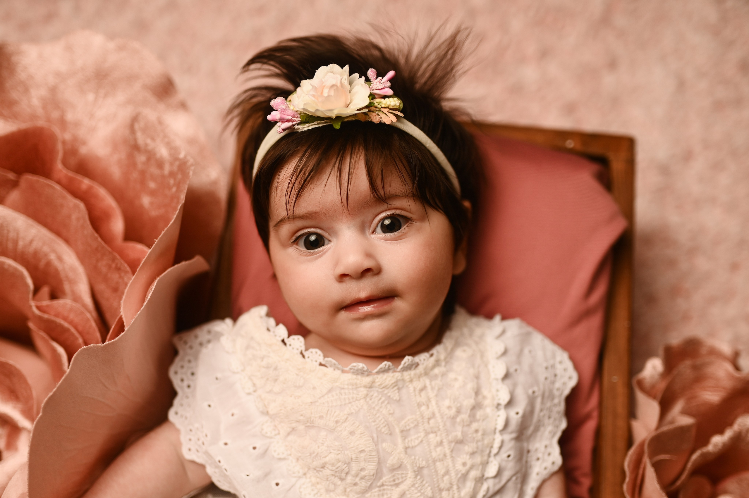 Βρεφική φωτογράφιση στη Ρόδο. WELCOME