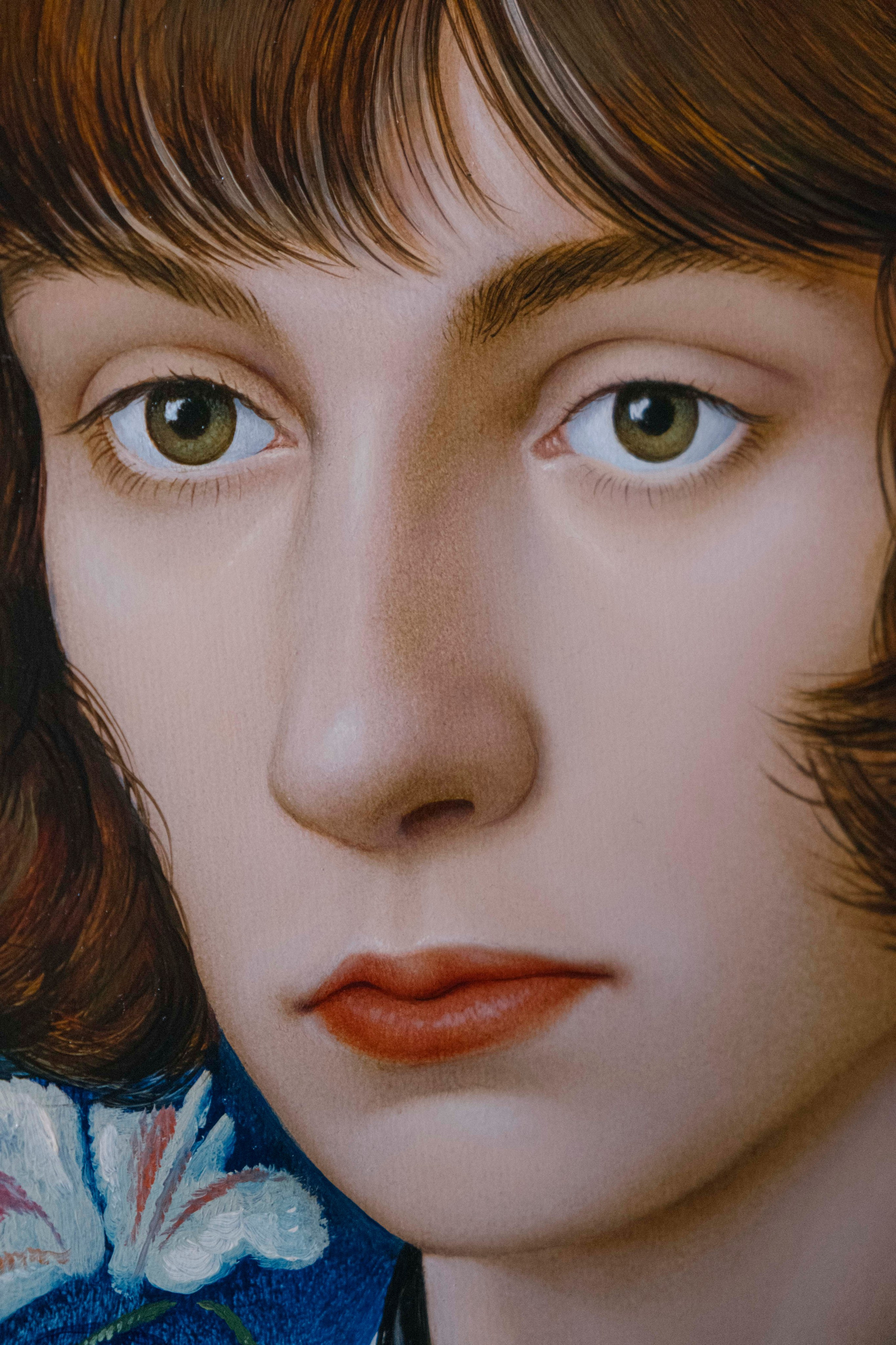 Portrait on a Blue background. ELEN BEZHEN