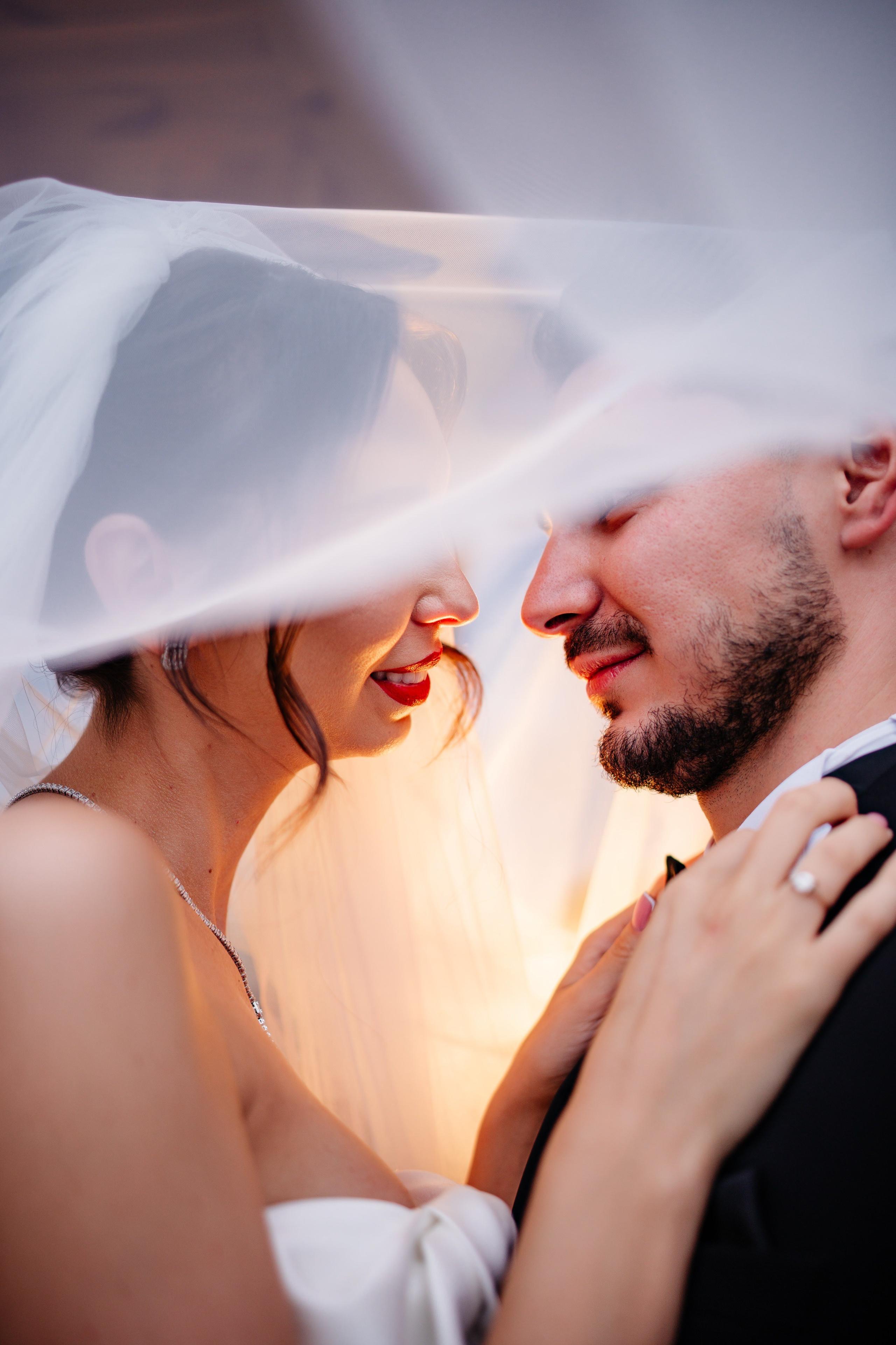 Povestea de nuntă a lui Anca și Dragoș în Bacău | Fotografie de Eveniment. Raw Studio. Fotograful tau de nunta!