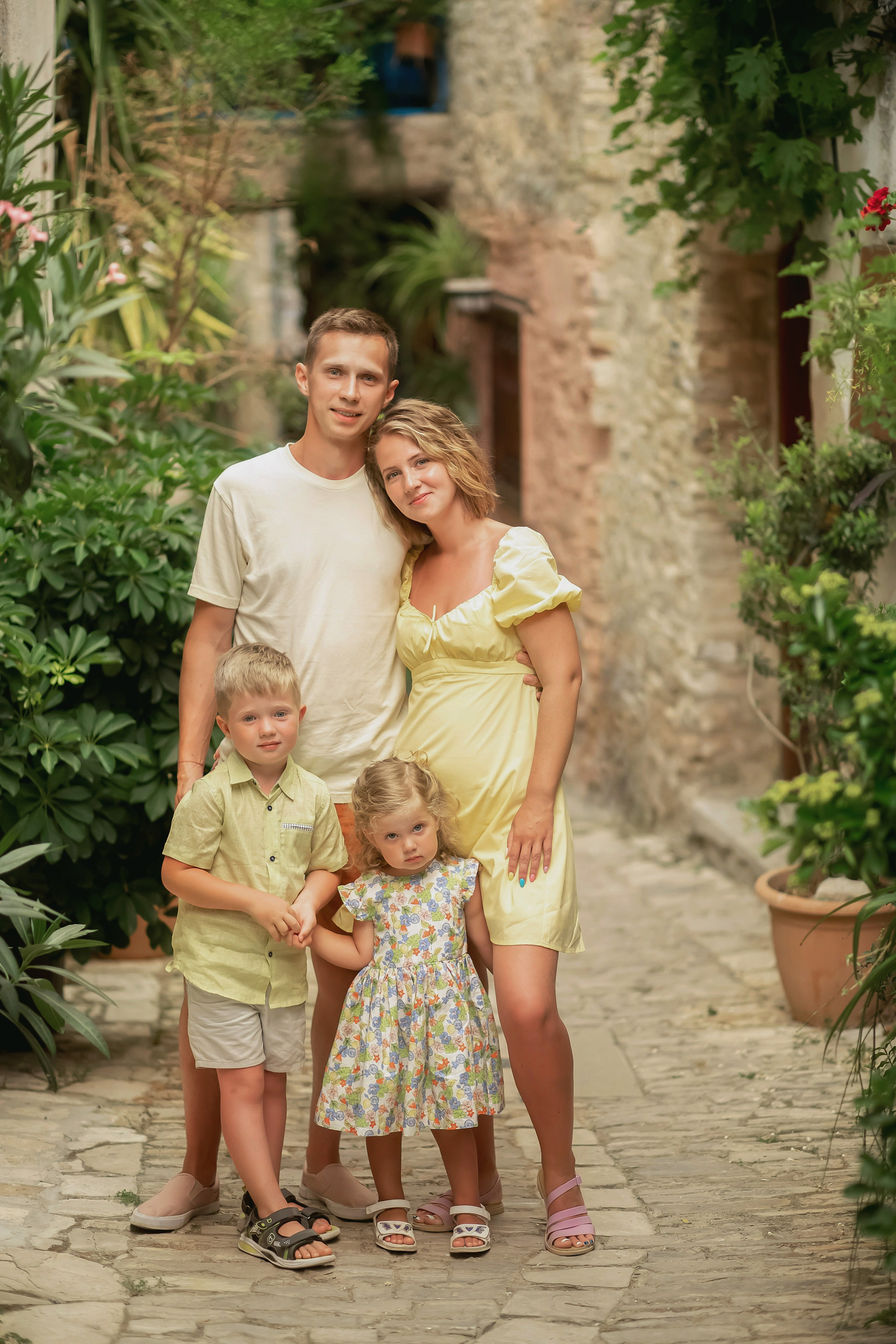 Family photoshoot. Photographer in Cyprus