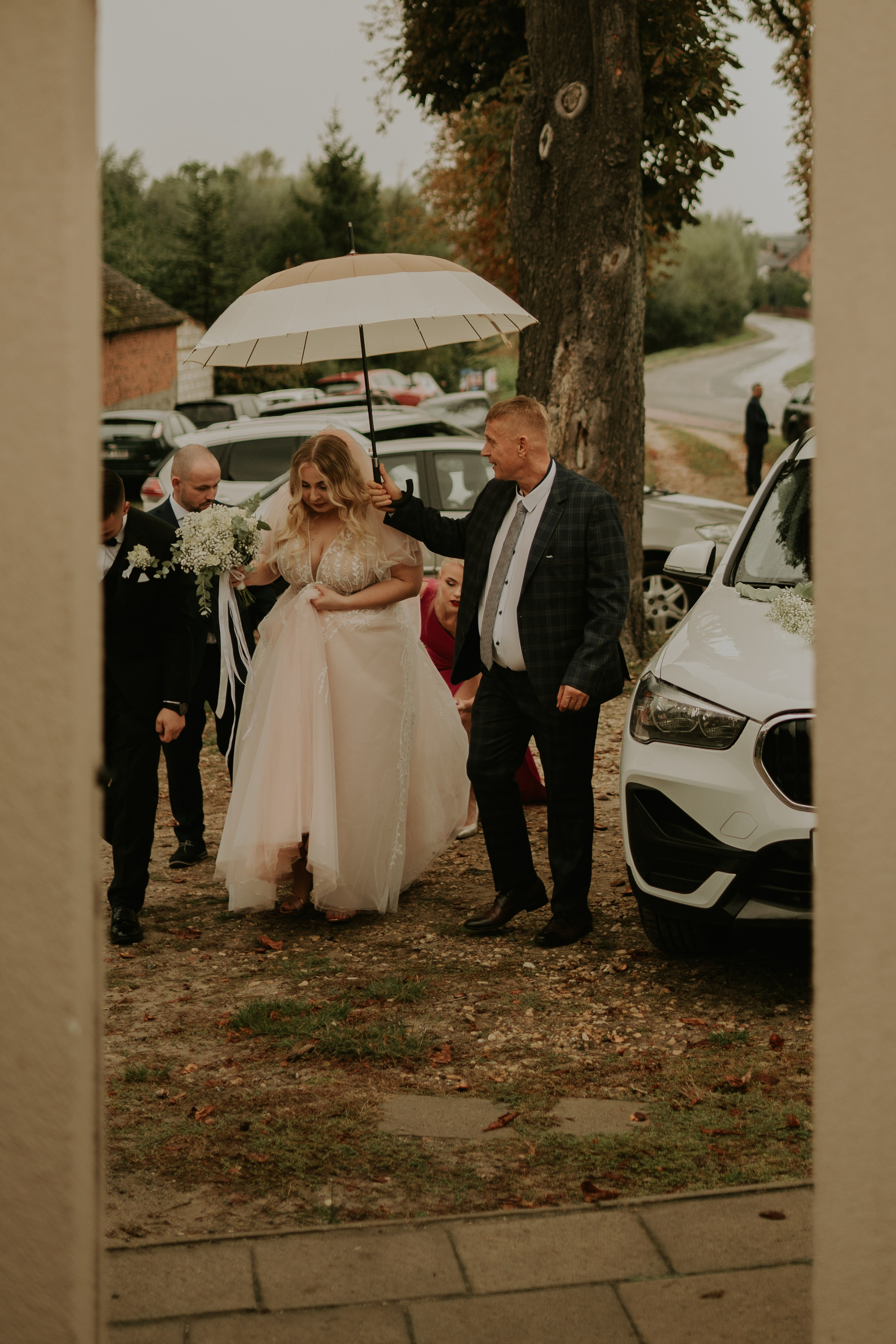 Trzy Drzewa: wspaniała uroczystość Wiktorii i Kamila. Karkowskafoto - fotografia miłości