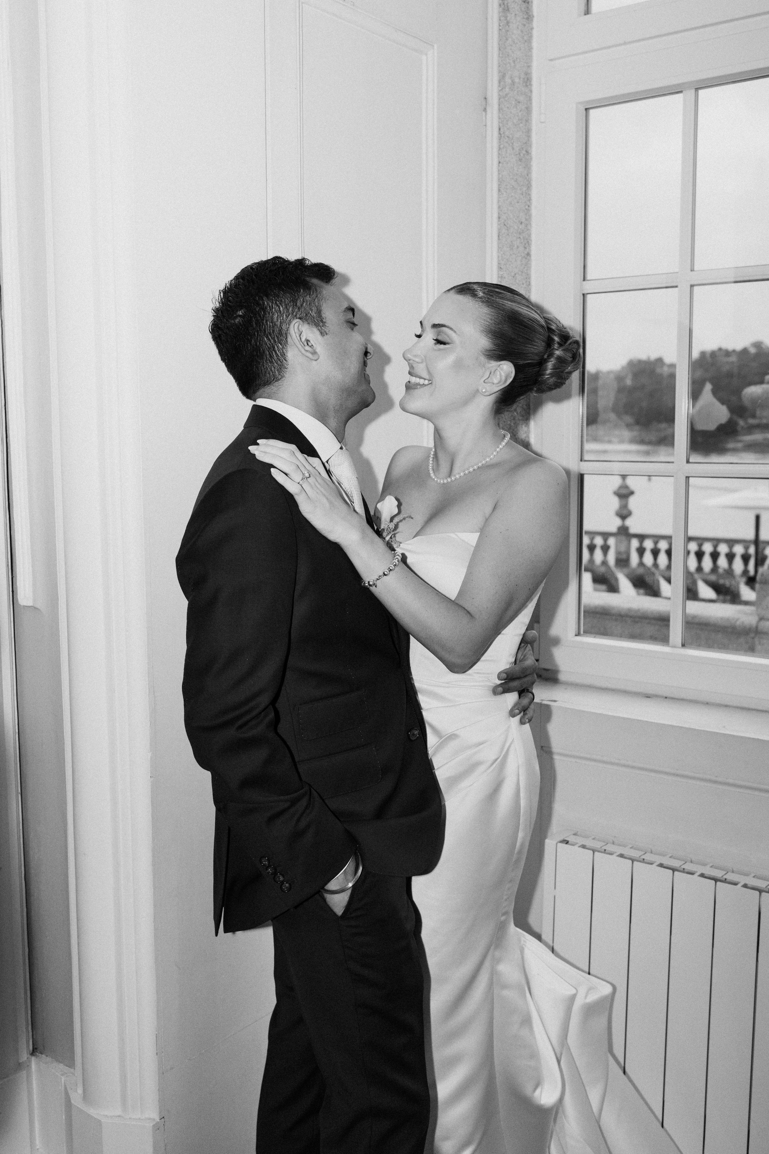 Love Frames | Luxury Wedding Photography & Films in Portugal & Europe