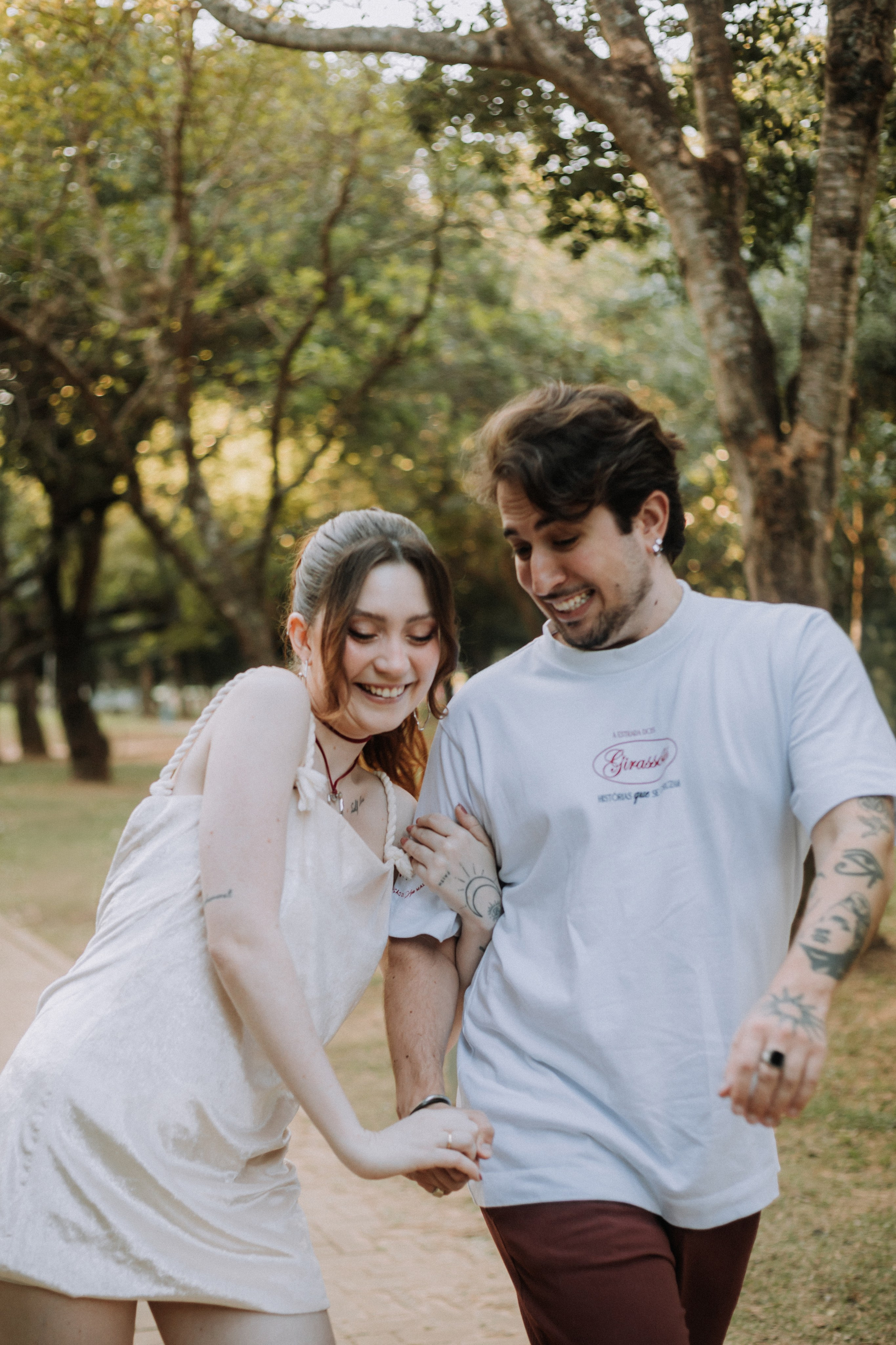 Ensaio de casal realizado no Parque da Pampulha, em Belo Horizonte/Minas Gerais.
