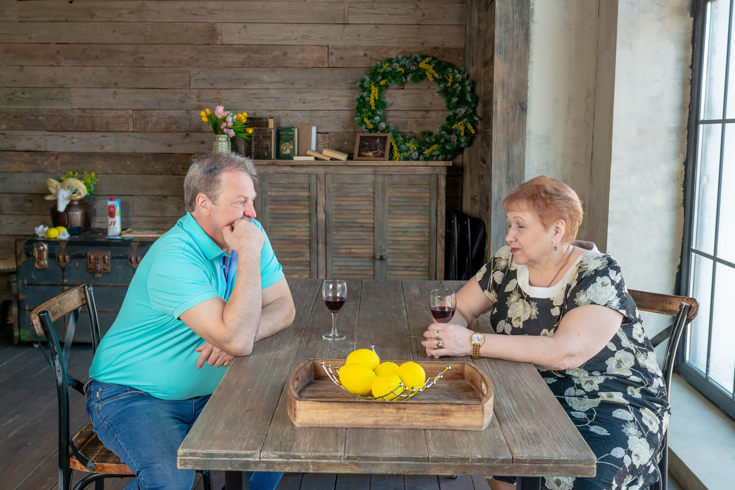 Photosession of a married couple in the studio. FOTÓGRAFO MÉXICO QUINTANA ROO