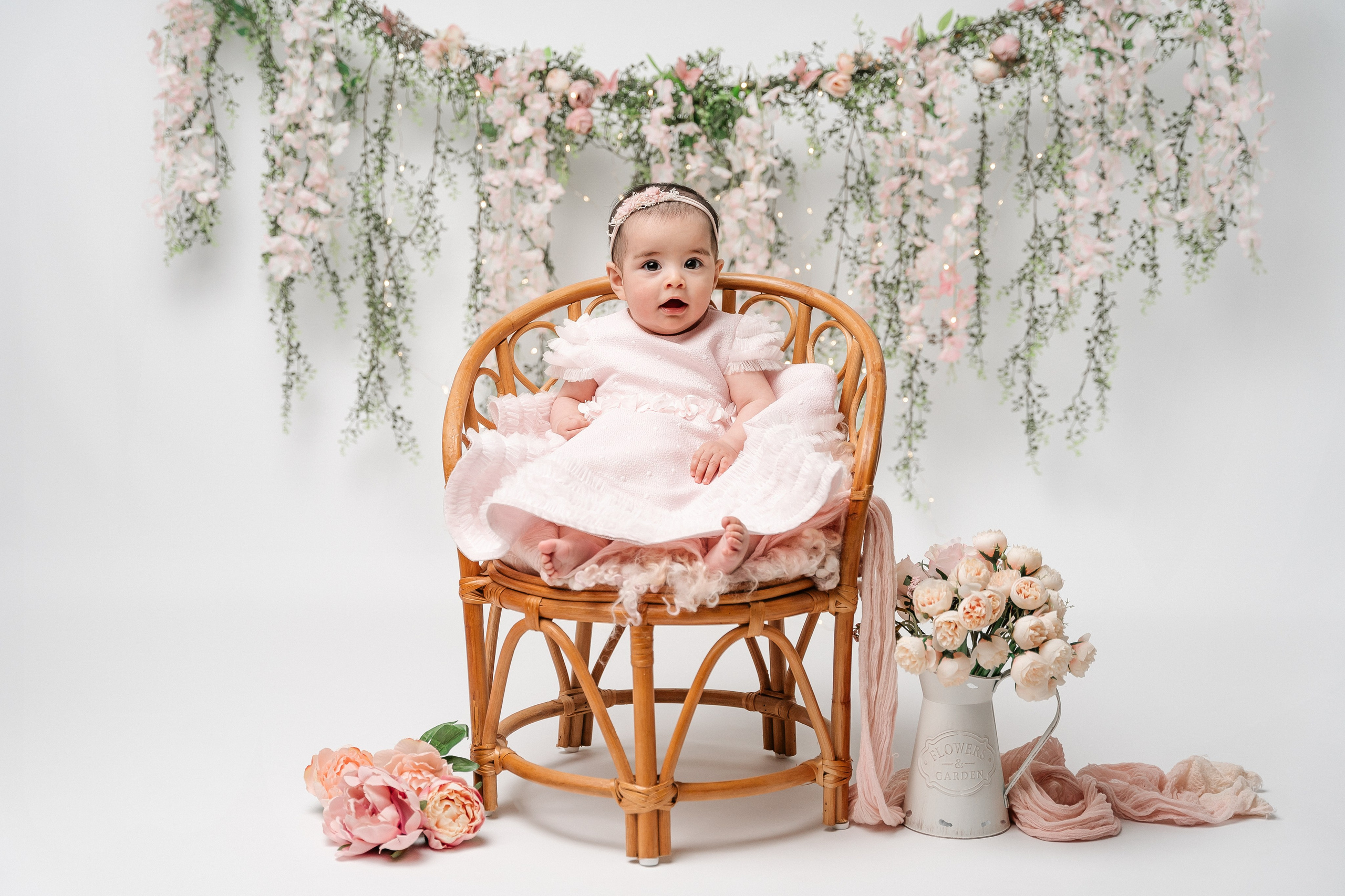 A studio milestone session for 5 months old baby Alejandra and her beautiful family❤️. Newborn and family photographer. Hills District. Sydney