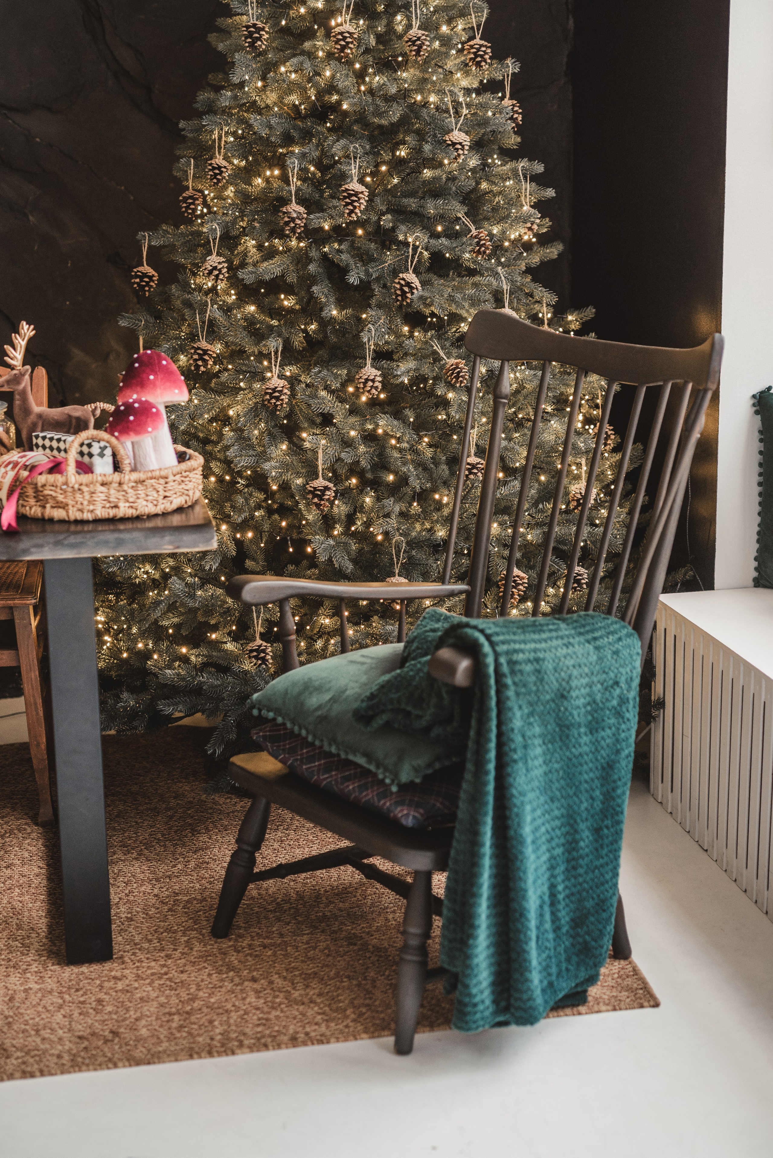 Fotostudijas Ziemassvētku Dekors – Maģiska svētku fotosesijas atmosfēra Rīgā. Fotostudija VEF Rīga