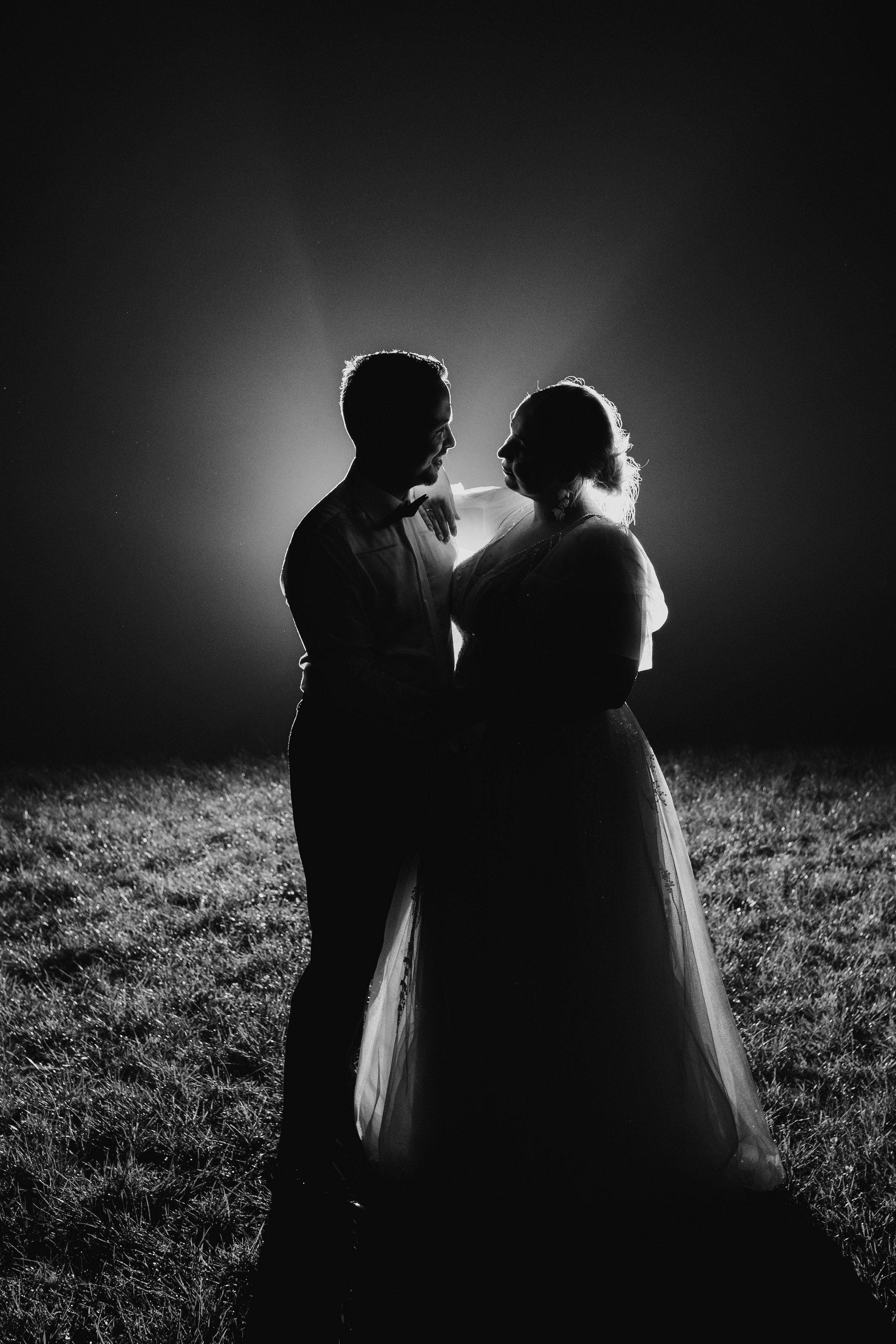 Trzy Drzewa: wspaniała uroczystość Wiktorii i Kamila. Karkowskafoto - fotografia miłości