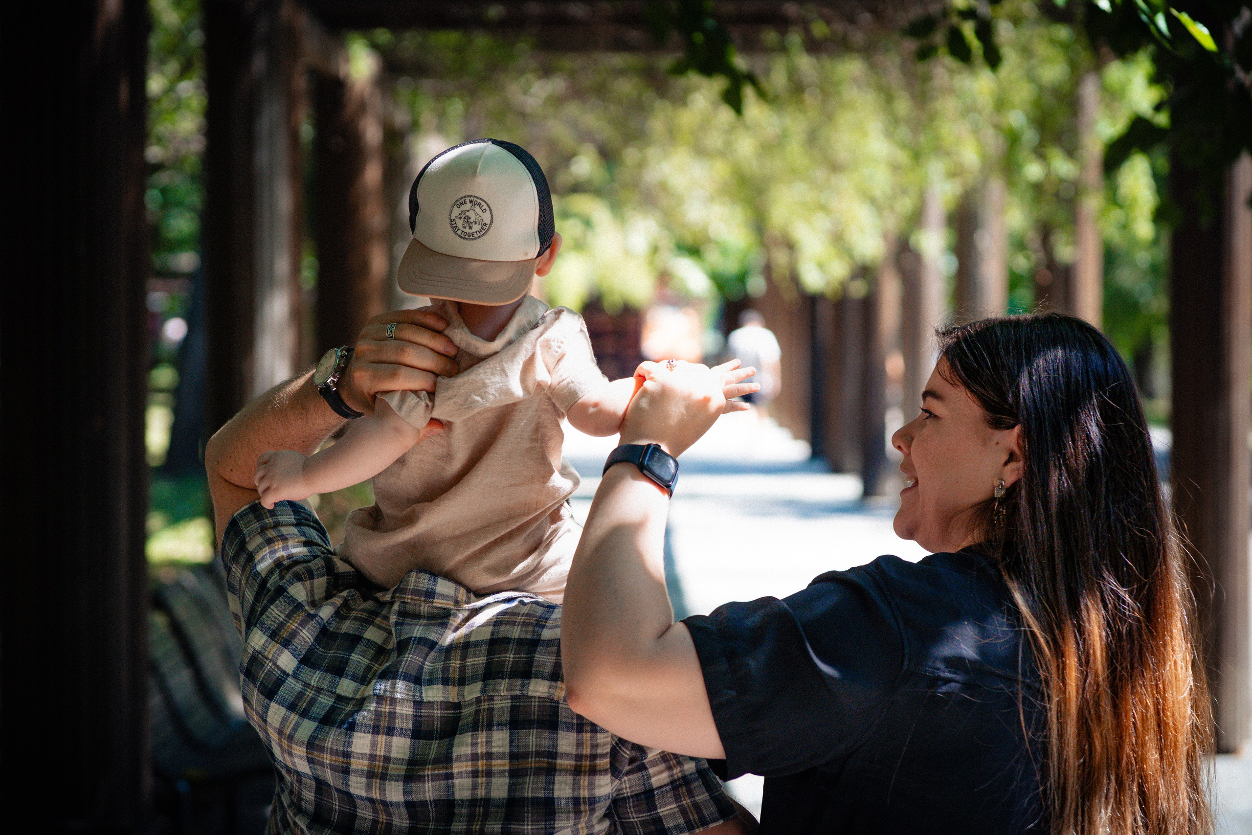 Family Portrait Gallery — Tiny Steps, Big Love. ShutterSquad.ro