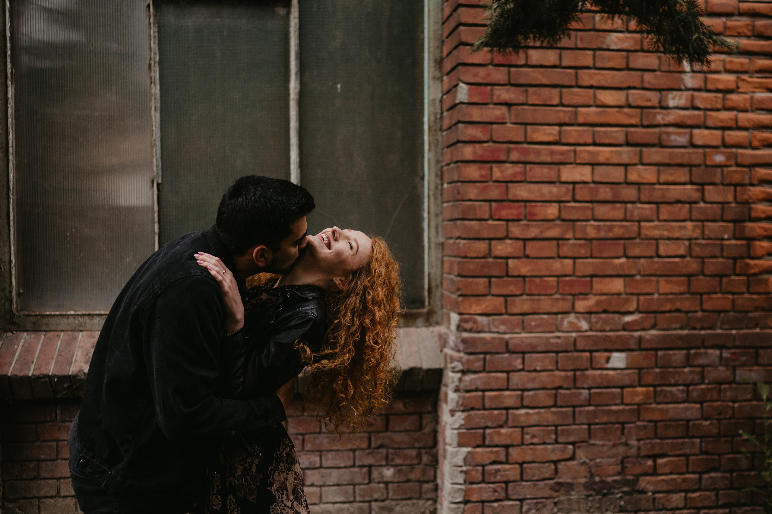 Wedding photos in Bucharest: Inspiration, Learning, Creativity. Valentin Melen — wedding photographer
