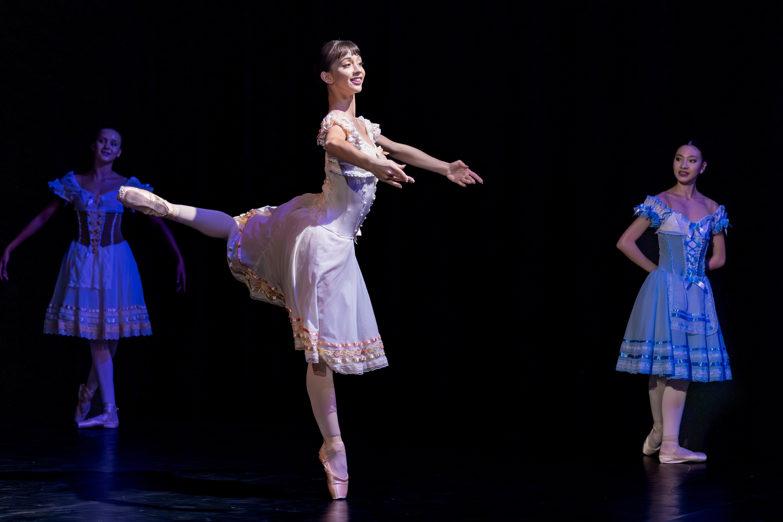 Professional Dance Performance Photography — Global Service. Ballet & Dance Photography Europe | Tatiana Mudryak — Dresden-based | CV, Creative, Workshops