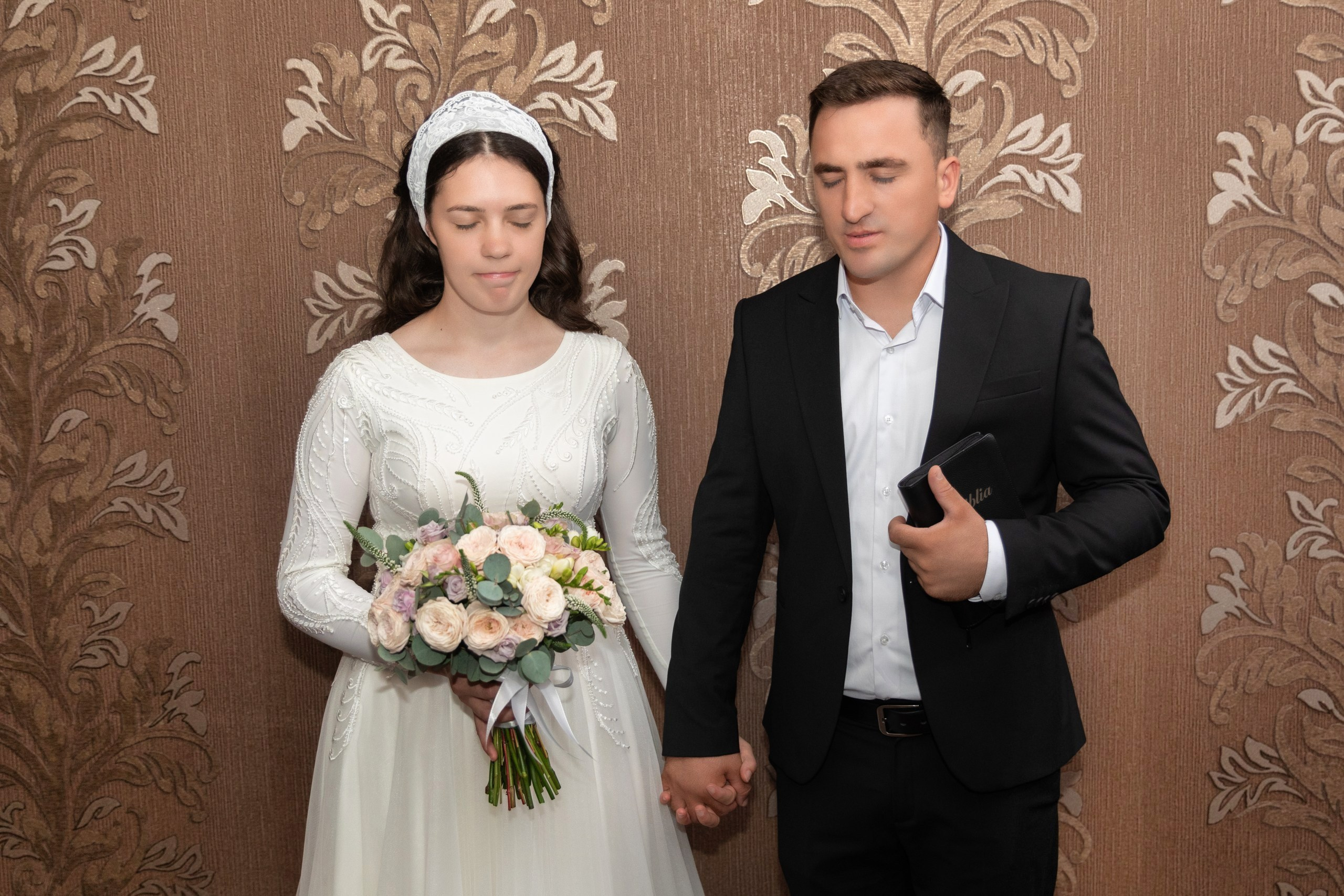 botez Luca Nectarie 22 februarie 2026 fotograf profesionist • fotograf botez Botoșani Luca Nectarie biserică • părinți Răzvan și Ramona botez copil emoții familie • nași Marin și Rodica botez copil fotografie profesională • detalii botez lumânare cristelniță biserică România • copil Luca Nectarie în brațe la botez moment emoționant • familie fericită la botez copil fotograf Alin Chirilă • fotografie botez naturală lumină caldă biserică • portret copil botez Luca Nectarie fotograf profesionist • momente autentice botez România familie și nași • slujbă botez copil imagini emoționante biserică • fotograf botez Iași și Botoșani Alin Chirilă - nunta--fotograf-profesionist-botosani - fotografie-nunta-romantica - imagini-nunta-in-natura-alin-chirila-fotograf - fotografii-cuplu-indragostit-nunta-botosani - sedinta-foto-miri-andrei-iustina-alinofotostudio - amintiri-din-nunta-realizate-de-fotograf-profesionist - povestea-nuntii-andrei-si-iustina-in-imagini-alinofotostudio-fotograf evenimente- evenimente Botoșani -fotograf Suceava - fotograf Iași- servicii foto. servicii foto Botoșani. servicii foto video Botoșani. otograf-nunta-botosani-fotograf nunta. fotograf evenimente. fotograf nunta Botoșani. Alin chirila. Alin chirila fotograf. Alinofotostudio.- servicii foto. servicii foto Botoșani. servicii foto video Botoșani. fotograf nunta. fotograf evenimente. fotograf nunta Botoșani. Alin chirila. Alin chirila fotograf. Alinofotostudio.fotograf stare civilă,poze stare civilă,album foto stare civilă,servicii foto suceava,fotograf evenimente suceava,fotograf nuntă suceava,poze cununie civilă,ședință foto stare civilă,sesiune foto suceava,fotograf profesionist suceava,fotograf botosani,stare civila botosani,alinofotostudio,alin chirila fotograf.servicii foto. servicii foto Botoșani. servicii foto video Botoșani. fotograf nunta. fotograf evenimente. fotograf nunta Botoșani. Alin chirila. Alin chirila fotograf. Alinofotostudio.fotograf stare civilă,poze stare civilă,album foto stare civilă,servicii foto suceava,fotograf evenimente suceava,fotograf nuntă suceava,poze cununie civilă,ședință foto stare civilă,sesiune foto suceava,fotograf profesionist suceava,fotograf botosani,stare civila povestitor prin fotografiebotosani,alinofotostudio,alin chirila fotograf,servicii foto. servicii foto Botoșani. servicii foto video Botoșani. fotograf nunta. fotograf evenimente. fotograf nunta Botoșani. Alin chirila. Alin chirila fotograf. Alinofotostudio.fotograf stare civilă,poze stare civilă,album foto stare civilă,servicii foto suceava,fotograf evenimente suceava,fotograf nuntă suceava,poze cununie civilă,ședință foto stare civilă,sesiune foto suceava,fotograf profesionist suceava,fotograf botosani,stare civila botosani,alinofotostudio,alin chirila fotograf,cununie religioasă botoșani,andreea și neculai,capela militară botoșani,foto conacul zăicești,fotograf nuntă botoșani,fotograf cununie religioasă,foto evenimente botoșani,poze cununie capela militară,ședință foto zăicești,fotograf profesionist botoșaniMire și mireasă – Sergiu & Liliana – ziua nunții, 2024 - Emoții în ziua nunții – Sergiu și Liliana - Dansul mirilor – fotografie artistică nuntă 2024 - Sedinta foto romantică în natură – Sergiu & Liliana - Rochia de mireasă și detalii de nuntă elegan-Album de cununie civilă Florin și Anda – Fotografii profesionale realizate de Alin Chirilă în Botoșani -fotograf prin fotografie-Ședință foto Trash the Dress pe muntele Rarău cu Iulian și Iuliana – fotografie de cuplu, natură montană, emoție autentică surprinsă de Alin Chirilă, povestitor prin fotografie.- "Iulian și Iuliana pe crestele Rarăului – fotografie Trash the Dress în natură" - "Cuplu îmbrățișat la apus pe muntele Rarău – ședință foto după nuntă" - "Rochie de mireasă în vânt pe munte – Trash the Dress Rarău-1. Iulian și Iuliana pe muntele Rarău – ședință foto Trash the Dress în natură, cu peisaj montan spectaculos 2. Cuplu în îmbrățișare pe Rarău – emoție autentică surprinsă după nuntă 3. Rochie de mireasă în bătaia vântului – fotografie artistică Trash the Dress în munți 4. Mire și mireasă privind spre orizont – dragoste și libertate pe muntele Rarău 5. Iuliana zâmbind în rochia de mireasă – portret în natură, Trash the Dress 6. Iulian ținându-și mireasa de mână – ședință foto romantică pe munte 7. Detaliu cu rochia pe stâncă – estetică naturală Trash the Dress Rarău 8. Cuplu în mers pe poteca Rarăului – fotografie simbolică de după nuntă 9. Apus de soare pe Rarău în spatele mirilor – imagine de poveste Trash the Dress 10. Iulian și Iuliana râzând împreună – momente autentice surprinse de Alin Chirilă, povestitor prin fotografie-fotograf-nunta-cerbu-botosan trash-the-dress-botosani Alin Chirilă Fotograf – fotograf de nuntă Botoșani-fotograf nuntă Botoșani-fotograf nuntă Cerbu Botoșani-fotograf profesionist nuntă Botoșani-fotografie de nuntă Botoșani-fotograf evenimente Botoșani-fotograf nuntă Moldova-fotograf trash the dress Botoșani - fotograf pregătirea mirilor Botoșani -fotograf ceremonie religioasă nuntă-fotograf petrecere nuntă Botoșani- fotograf nuntă Botoșani pregătirea mirelui- pregătirea mirelui fotografie nuntă Cerbu Botoșani-fotograf nuntă Botoșani pregătirea miresei -mireasă pregătiri nuntă Cerbu Botoșani-fotograf nuntă Botoșani nașii mirilor-ceremonie religioasă nuntă Cerbu Botoșani-fotograf nuntă Botoșani ceremonie religioasă biserică-petrecere nuntă Cerbu Botoșani invitați dans-fotograf nuntă Botoșani petrecere restaurant-ședință foto trash the dress-fotograf trash the dress Botoșani ședință foto după nuntă-Fotograf nuntă Botoșani – galerie foto reală de la evenimente stare civilă Sebi și Claudia Copălău • cununie civilă Primăria Copălău Botoșani • miri emoționați la starea civilă • semnarea actelor cununie civilă • fotografii naturale stare civilă Botoșani • familie și prieteni la cununie civilă • cadre emoționale cununie civilă • fotograf profesionist Botoșani eveniment stare civilă Sebi și Claudia la Primăria Copălău Botoșani fotograf evenimente • fotograf cununie civilă Copălău Botoșani cadre naturale și emoționale • fotograf profesionist Botoșani stare civilă Sebi și Claudia • momente autentice cununie civilă Copălău fotograf Alin Chirilă • fotografii emoționale stare civilă în județul Botoșani• fotograf nunta Oana si Ionut juraminte emotii reale • mireasa Oana juraminte nunta fotografie profesionala • mire Ionut citind juraminte nunta eleganta • juraminte nunta emotionante Oana si Ionut fotograf • fotograf nunta Botosani momente autentice juraminte • mireasa cu emotii in timpul juramintelor nunta • mire elegant costum bej juraminte nunta • fotografii nunta premium cuplu indragostit Romania • momente reale nunta juraminte fotografie artistica • sedinta foto nunta juraminte in aer liber • fotograf profesionist nunta cadre emotionante • cuplu miri juraminte iubire si credinta • detalii nunta eleganta decor floral alb verde • fotografie nunta stil fine art juraminte • poveste de dragoste surprinsa in ziua nuntii