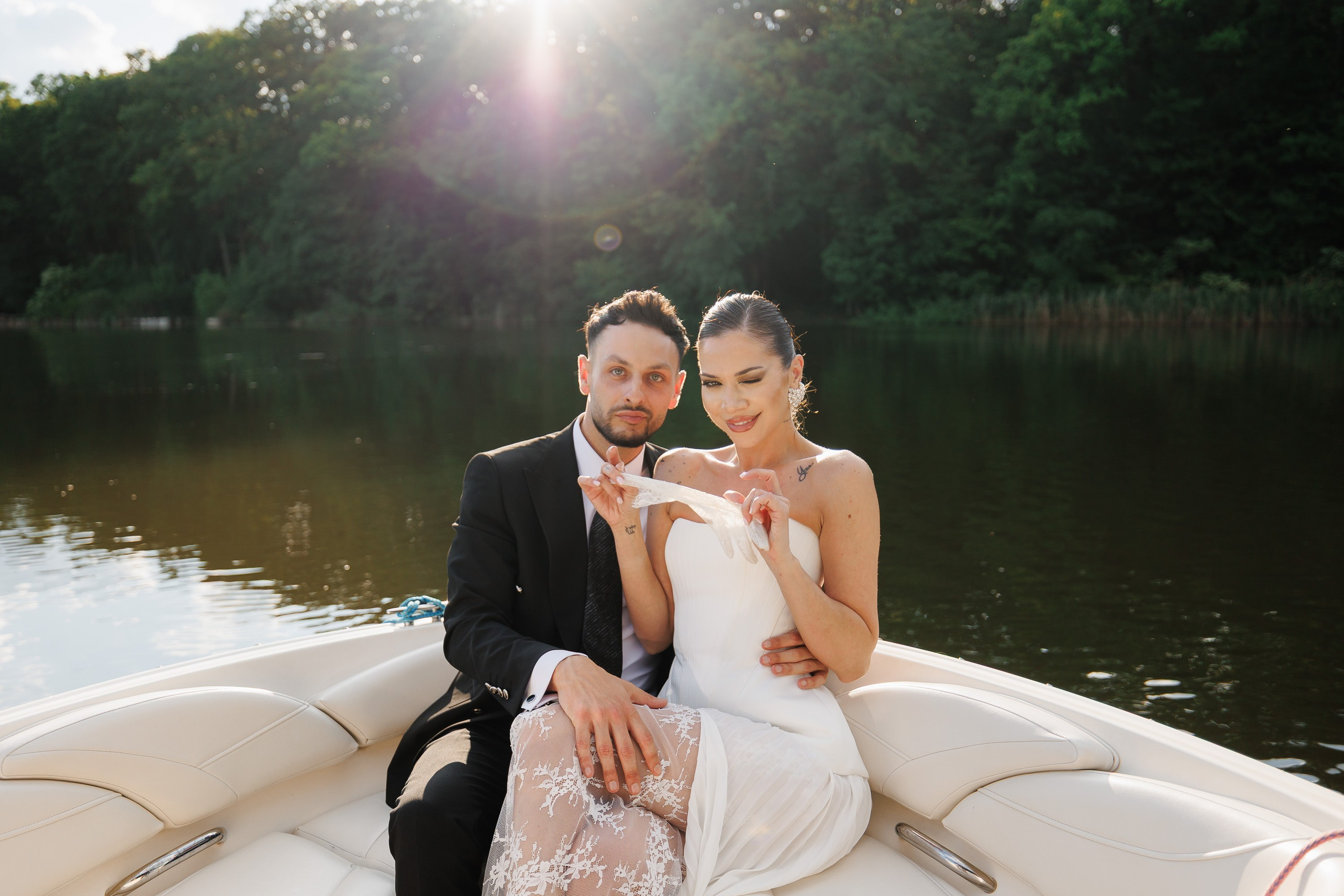 Fotograf nunta Bucuresti – Heaven by the Lake, Snagov | Fotografii elegante, editate natural. Fotograf nunta Bucuresti - Manu Ivanciu