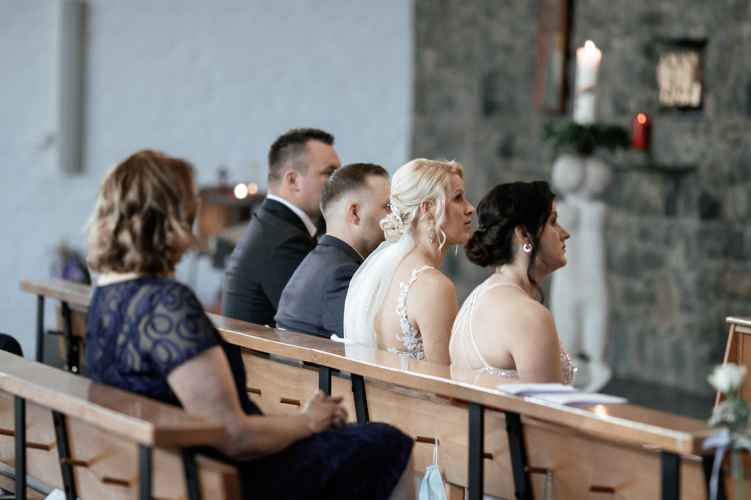 Kirchliche Hochzeit in Herborn. Fotograf NRW aus Wickede Ruhr, Milla Kunst