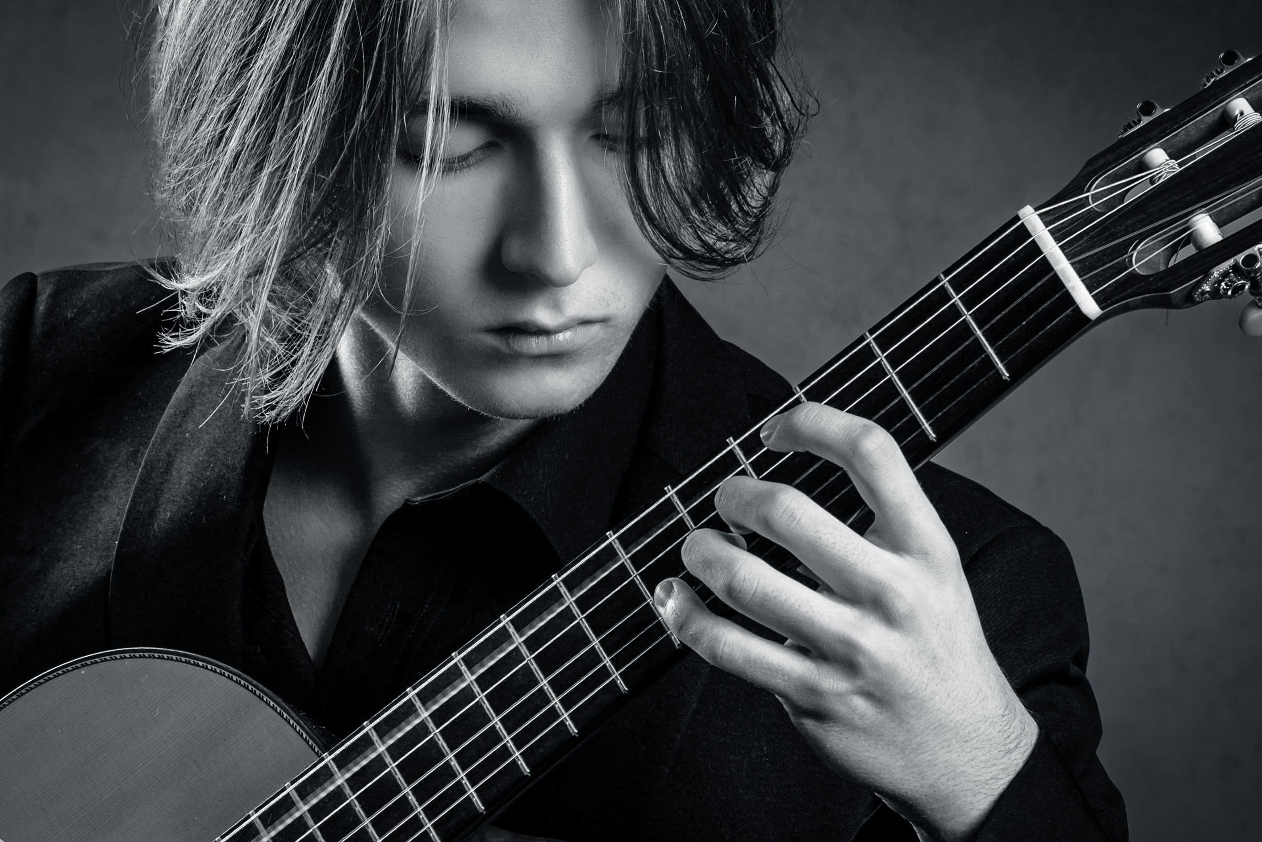 Portrait- und Content Fotograf im DACH-Raum Jack Dovgani