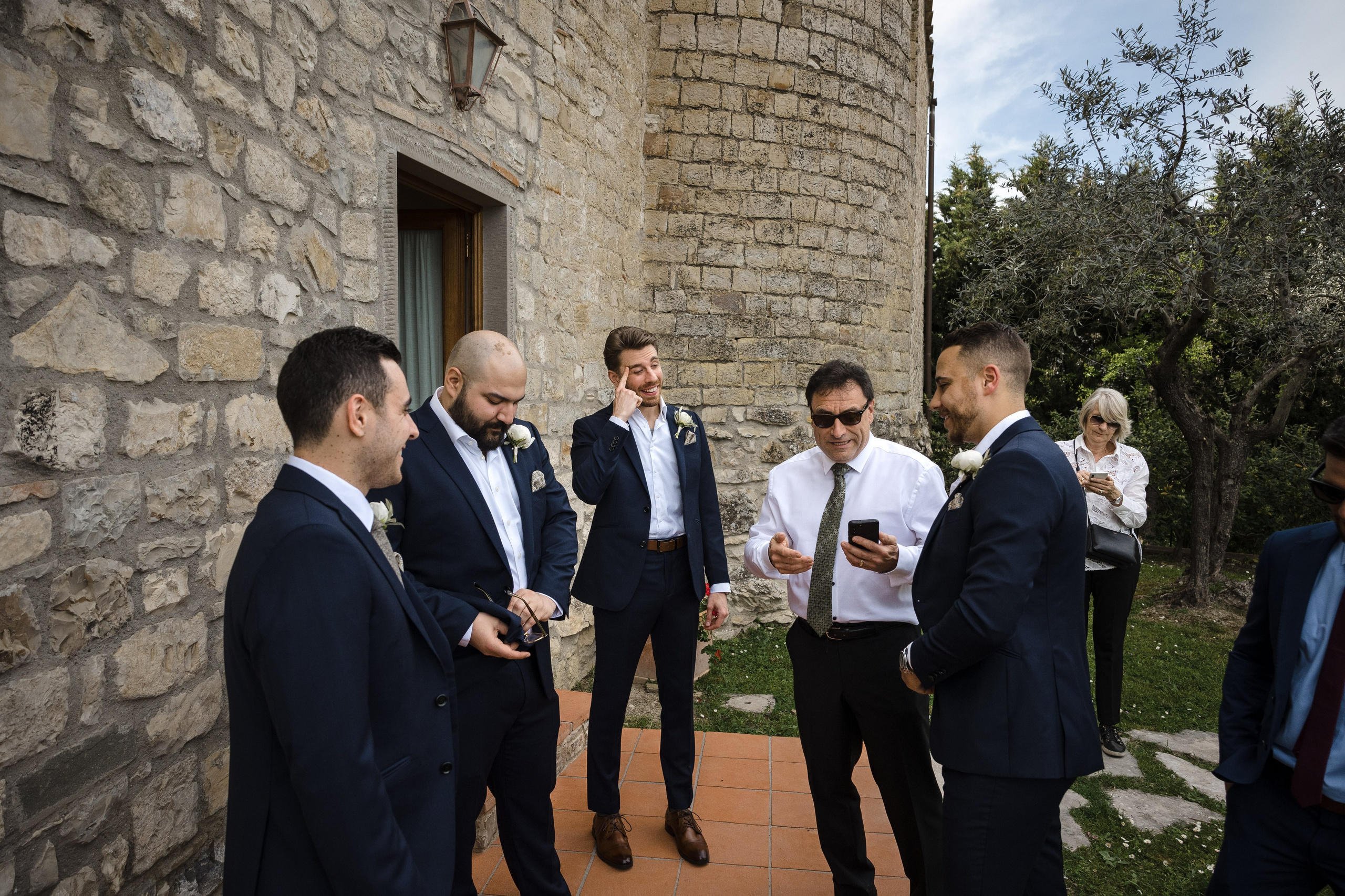 Luxury Destination Wedding in Tuscany | Castello Vicchiomaggio. Lisbon Wedding Photographer | Timeless Documentary Wedding Photography