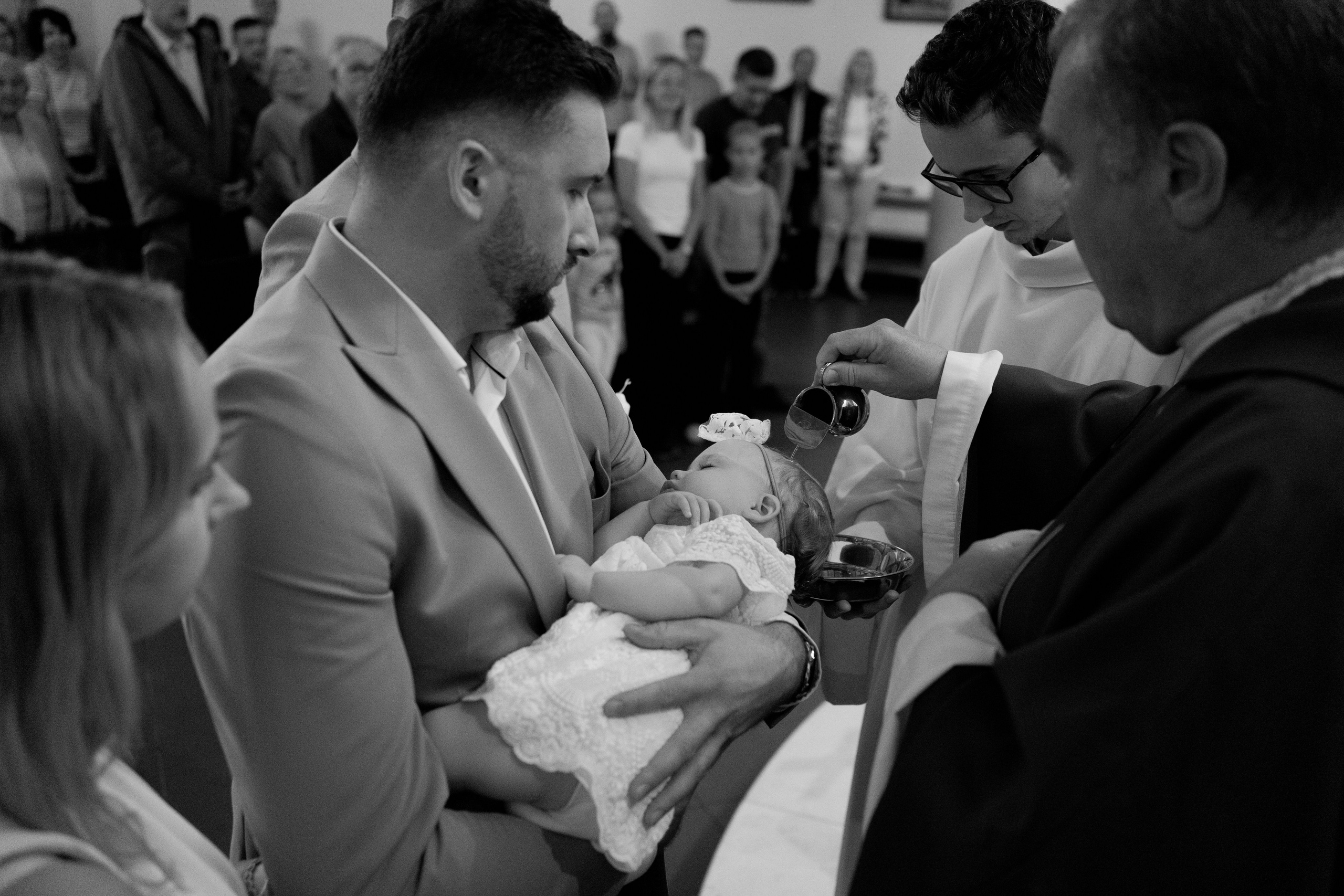 Reportaż z okazji Chrztu Świętego w Łodzi. Fotograf Łódź - sesja ciążowa, noworodkowa, dziecięca. Studio w Łodzi