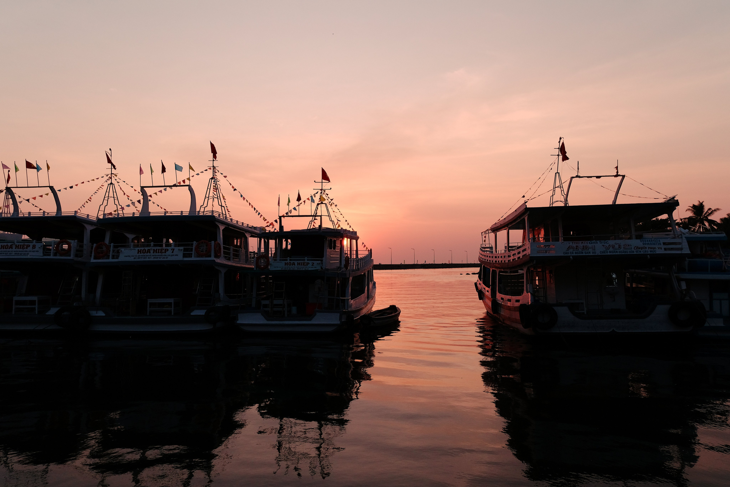 The Life of the Others | Phú Quốc 🇻🇳 |📍Vietnam. 中国街头摄影 | The Streets of China Through My Eyes | 深圳