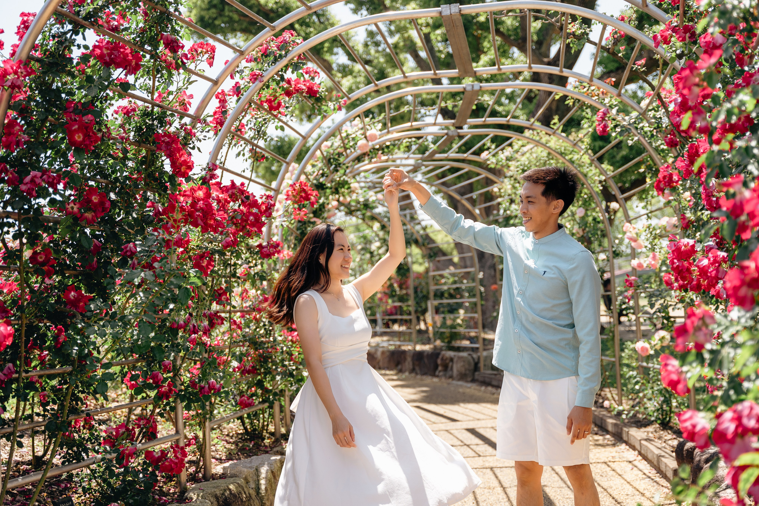 Fukuoka Couple Photoshoot: Roses, Totoro Forest & Sunset Love Story