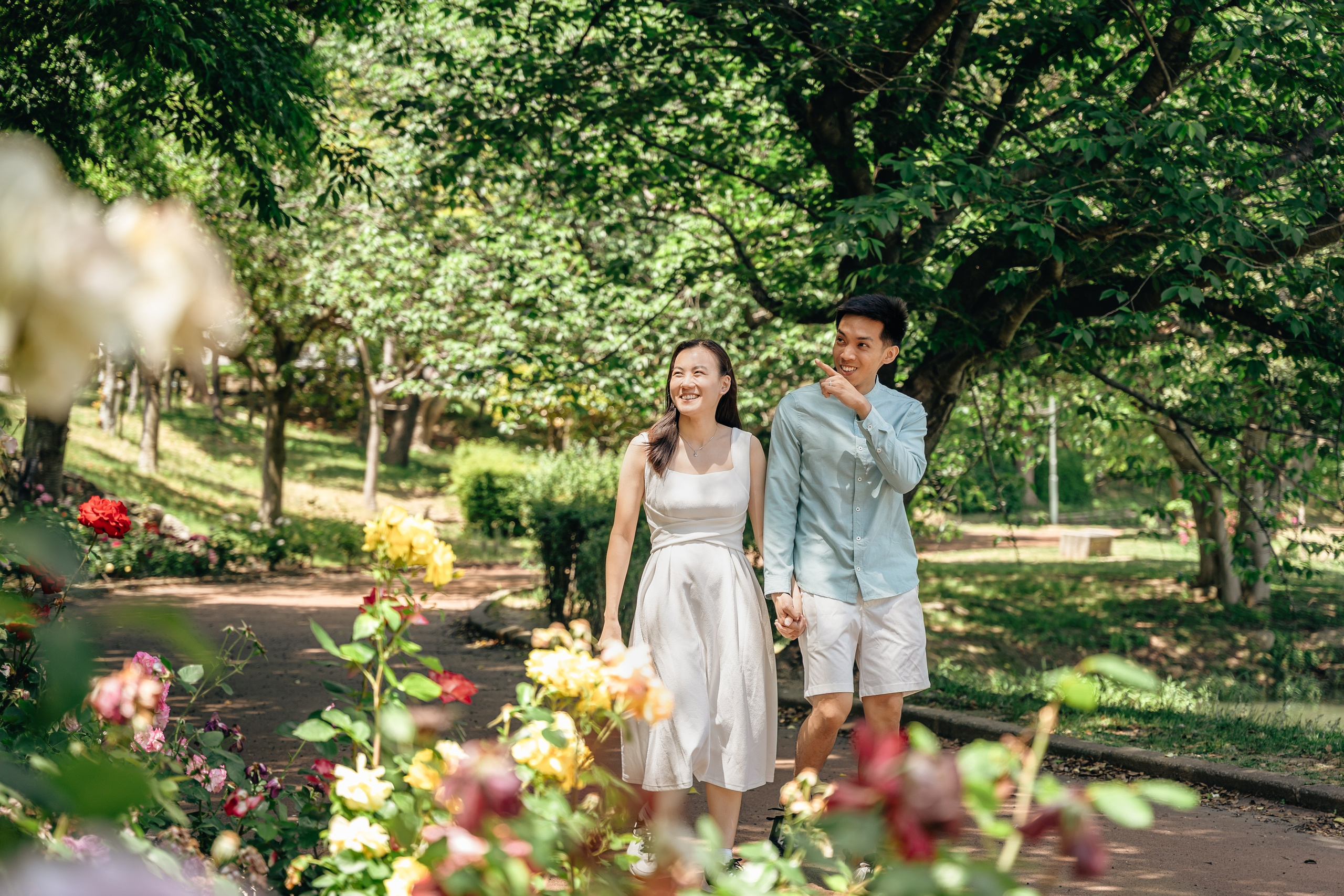 Fukuoka Couple Photoshoot: Roses, Totoro Forest & Sunset Love Story