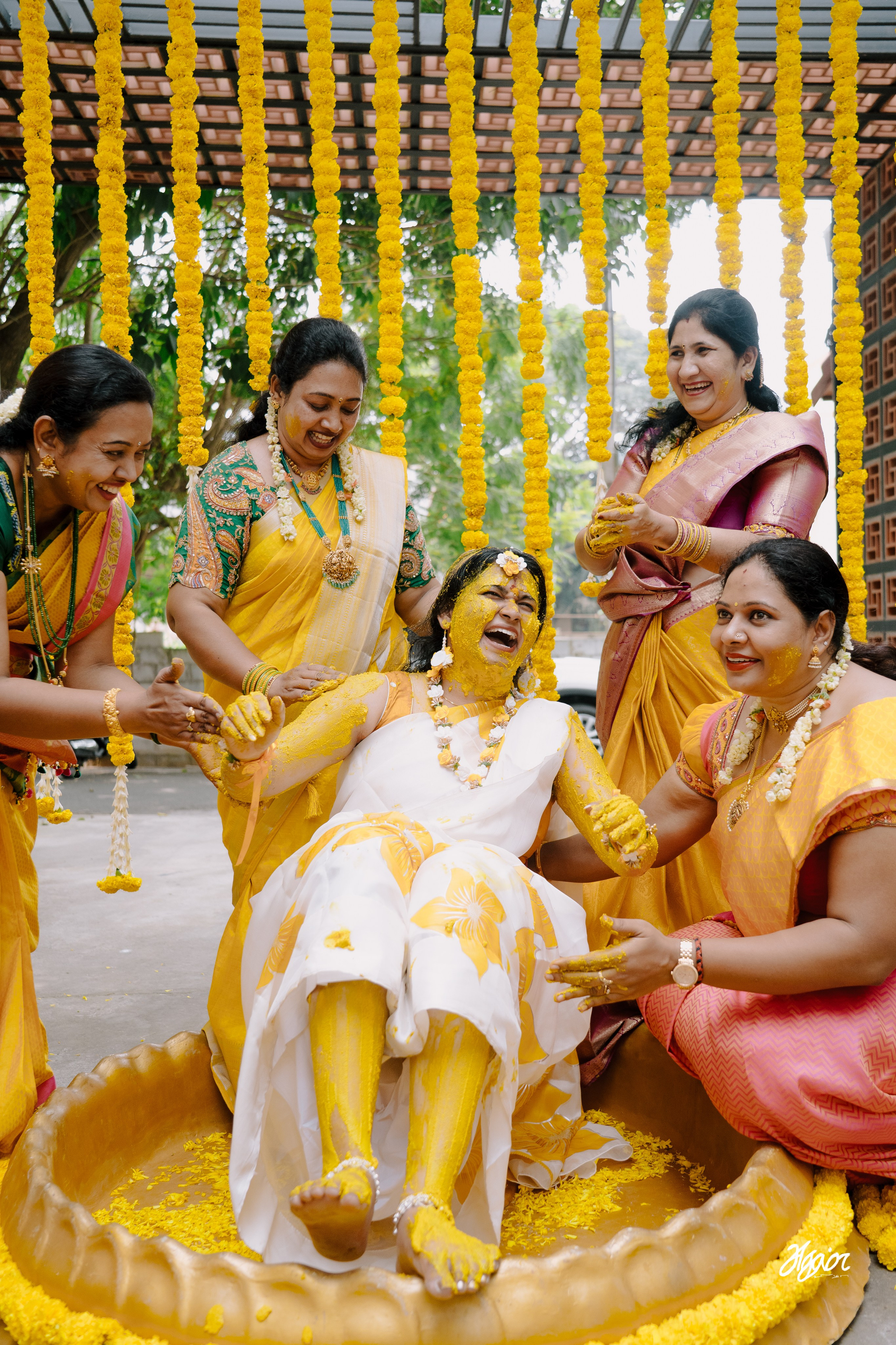 A Three-Day Bangalore Wedding Story | Emotional South Indian Wedding at KBL Saarang. Agam Vizha