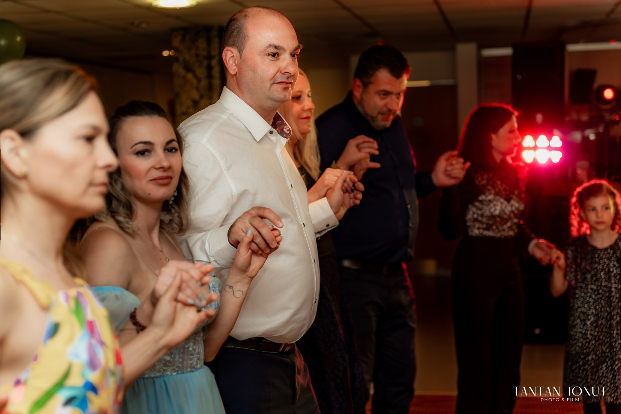 Amintiri de Neuitat la Botez - Ionut Tantan Foto & Film. TANTAN IONUT FOTO & FILM