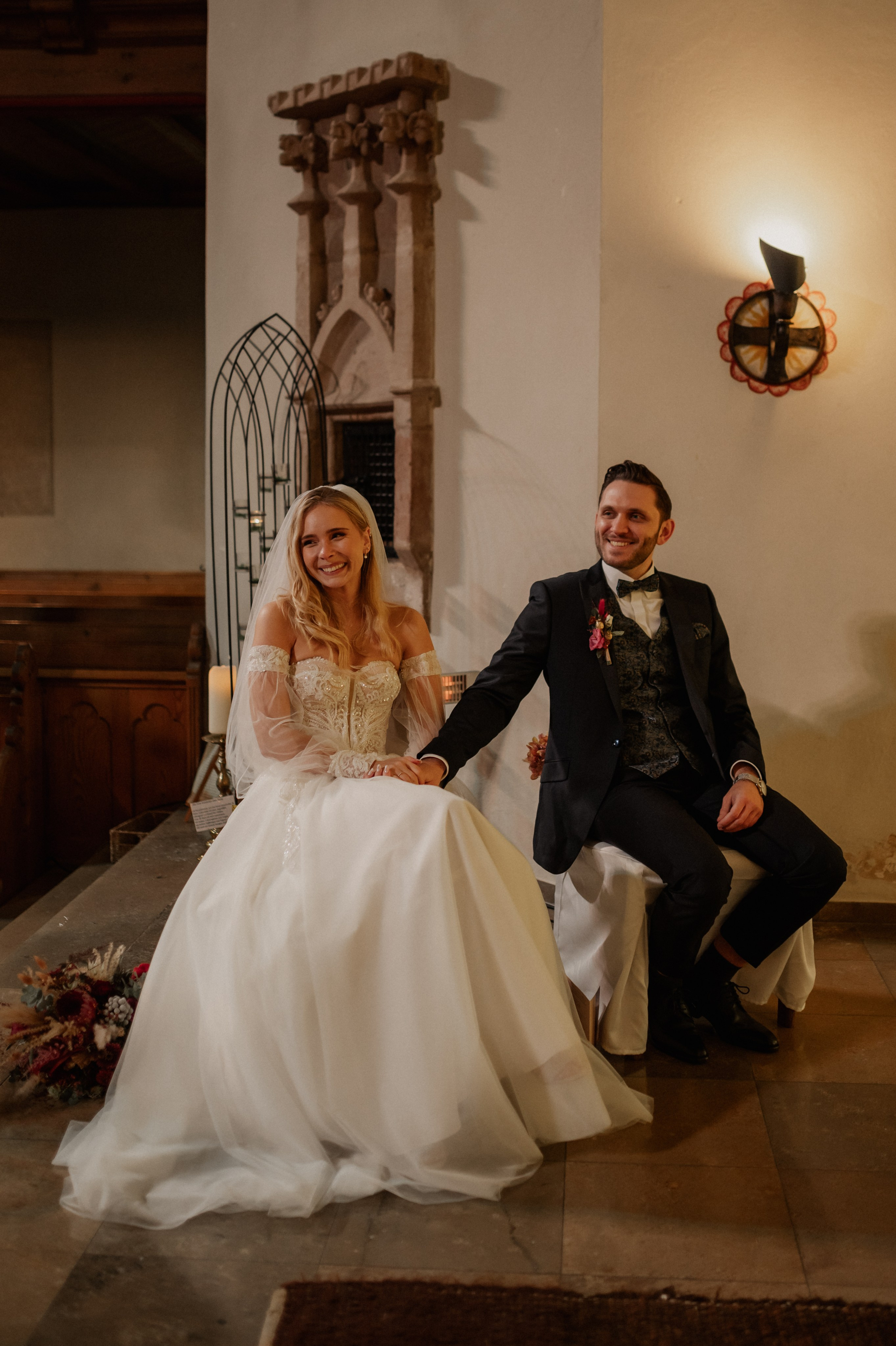 WINTER WEDDING IN NEUENDETTELSAU. Fotografin Ansbach - Paare | Hochzeit | After Wedding