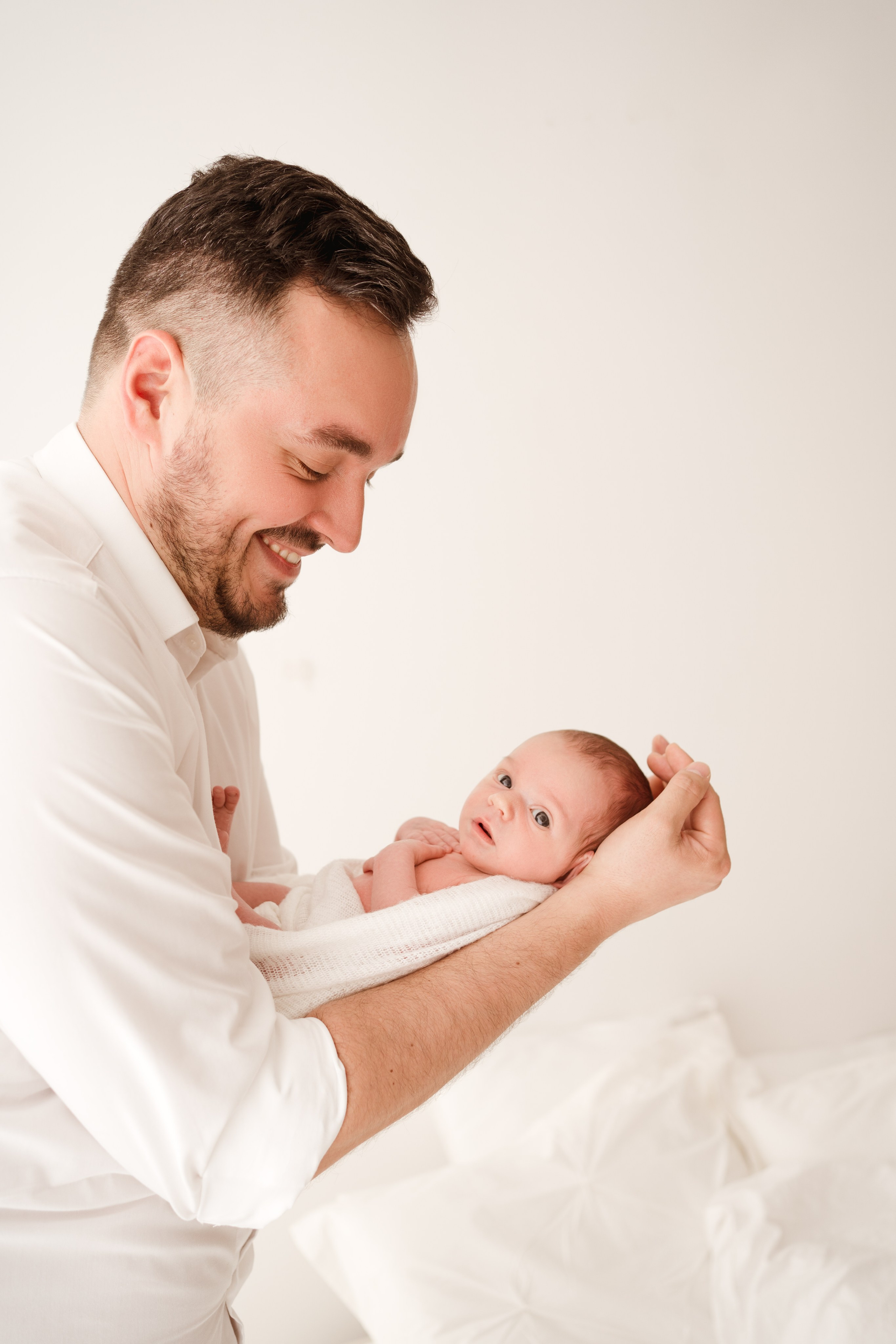 Sesja noworodkowa w świątecznym wydaniu. Fotograf Łódź - sesja ciążowa, noworodkowa, dziecięca. Studio w Łodzi