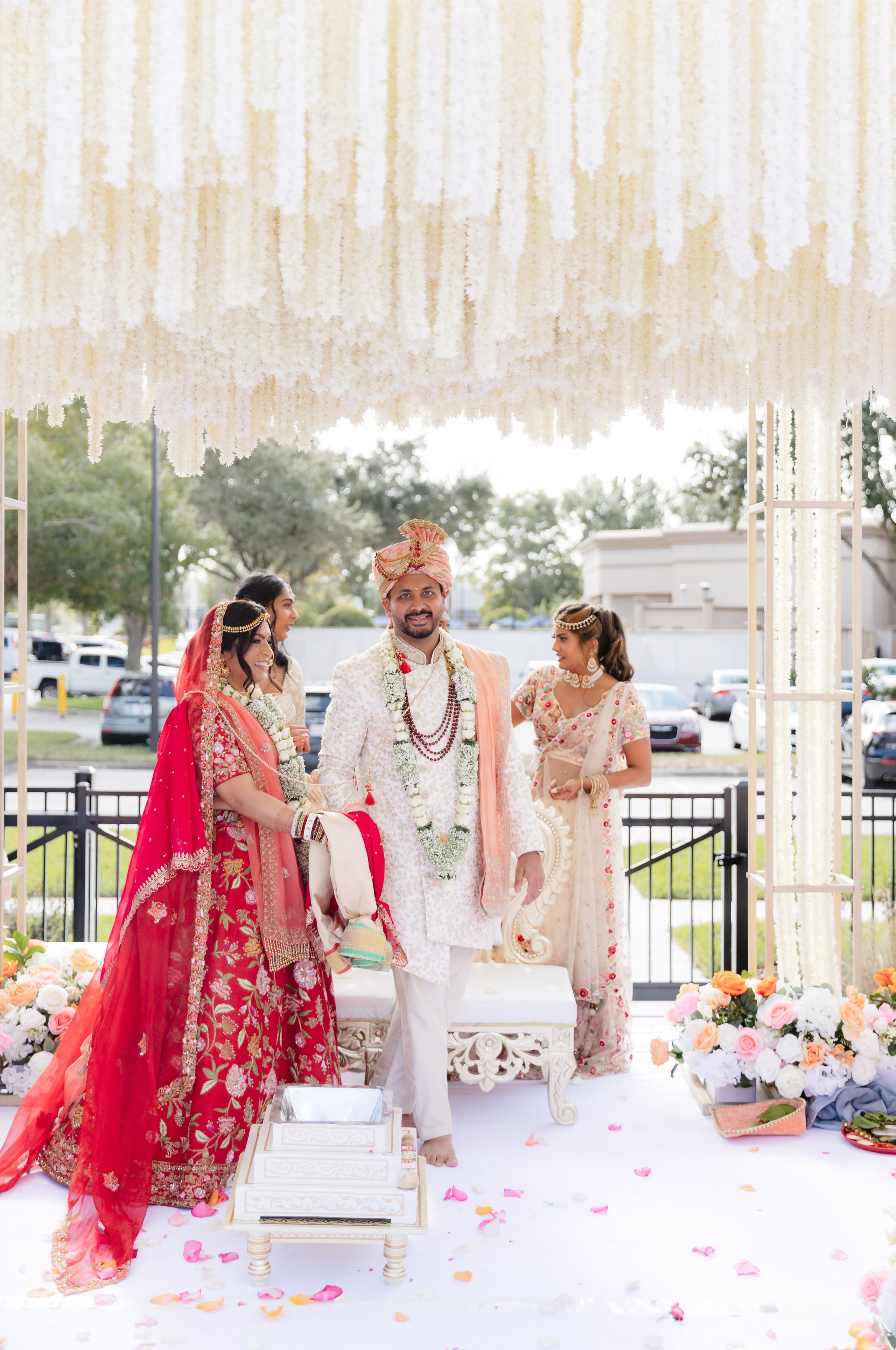 A Sacred Hindu Celebration of Love, Ritual, and Tradition. YES I DO PRODUCTION — Wedding photography&videography