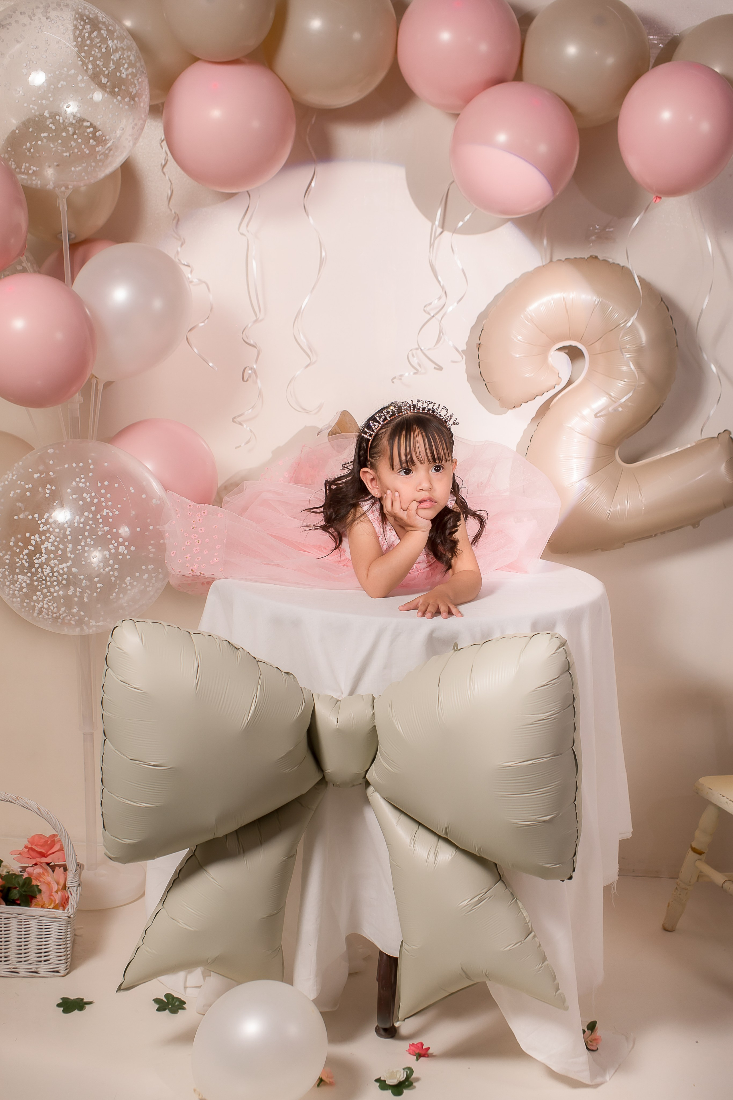 Cumple años en estudio. Https://fotorecuerdosjrz.com/