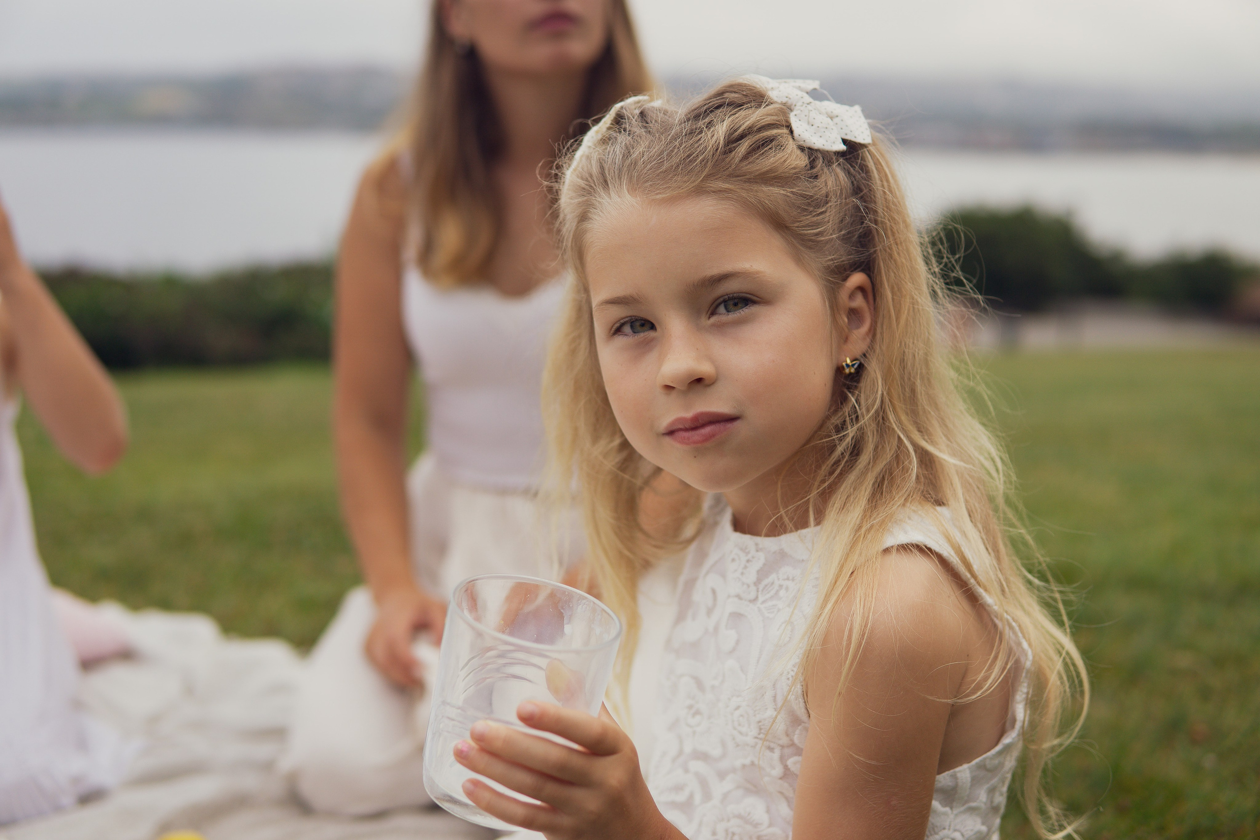 Family Picnic Photoshoot in Gijón, Cerro de Sta Catalina