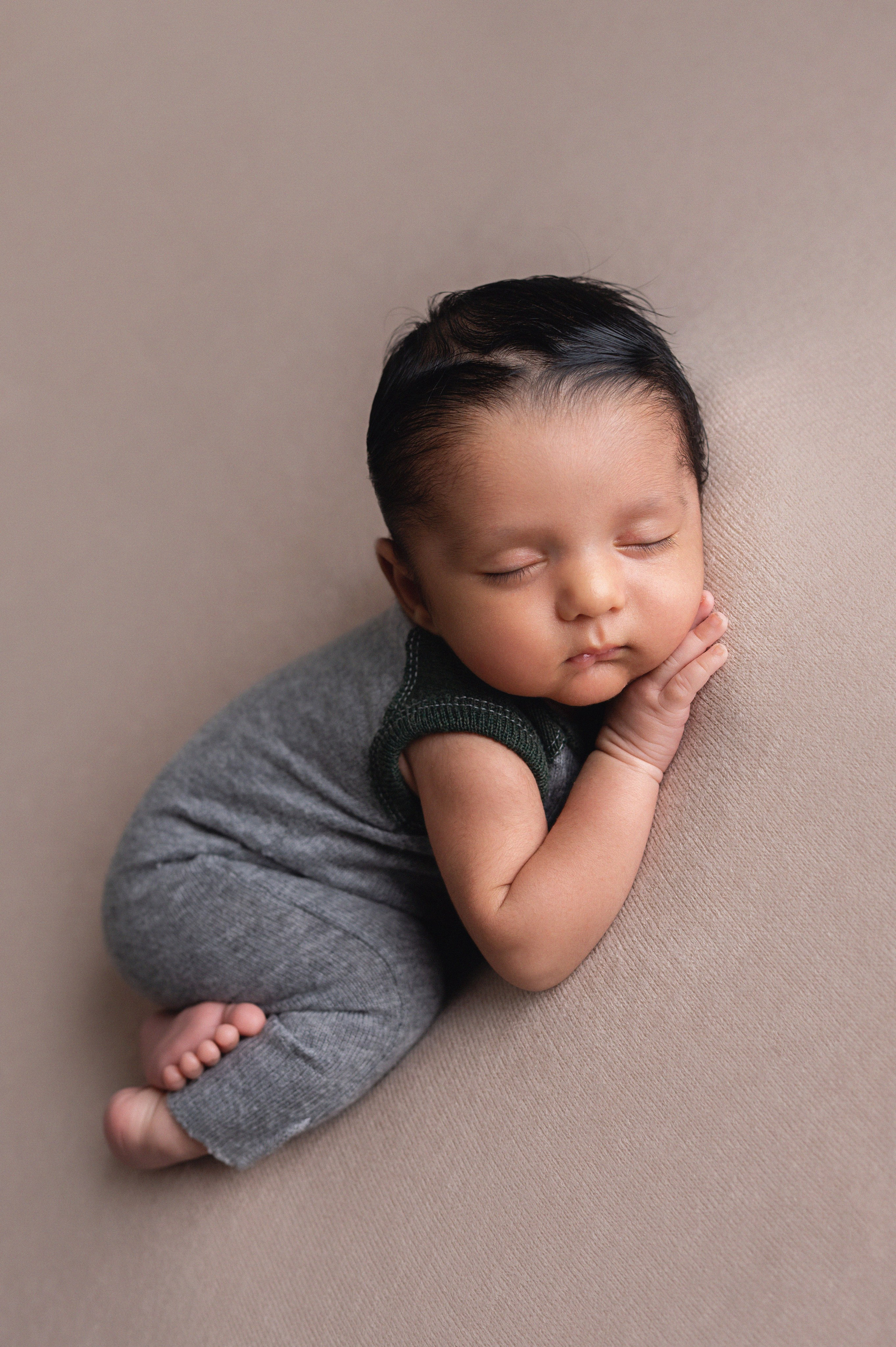 Newborn gallery. In-home newborn photography Raleigh & area Katya Kulikova