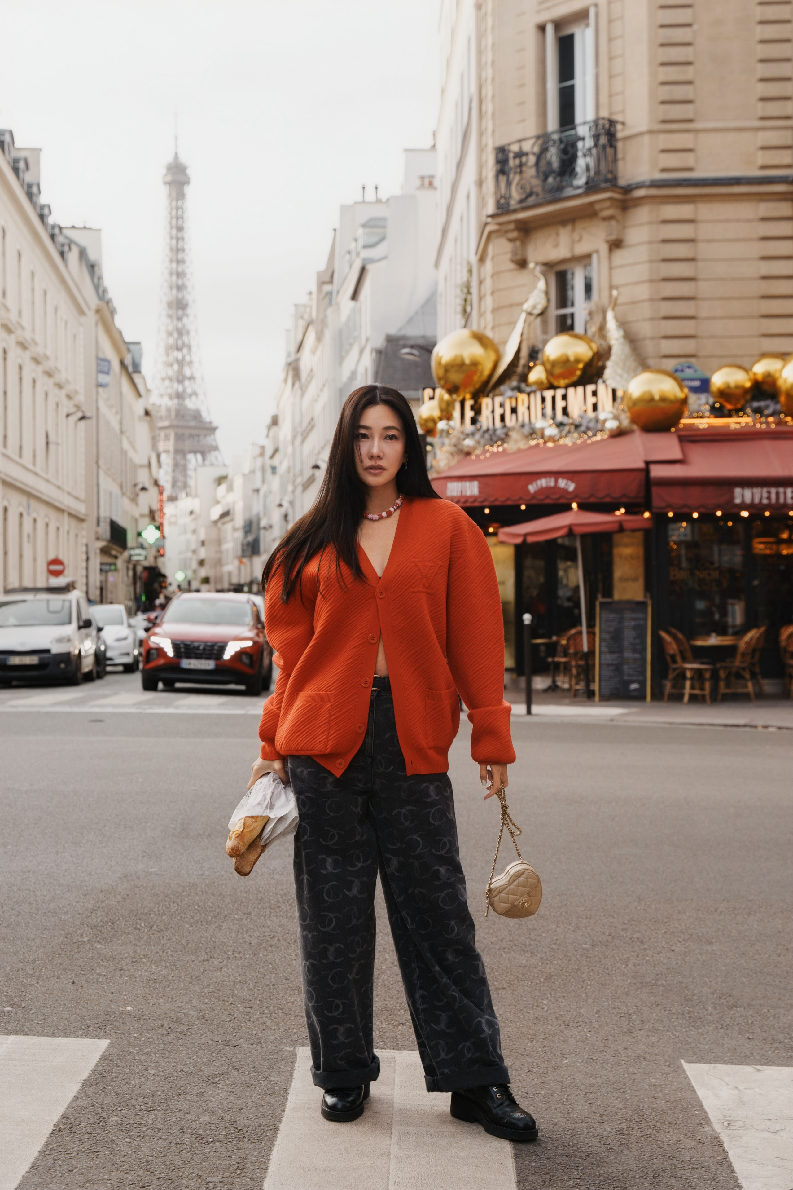 Content shooting. Photographer in Paris Yulia Shkadina | Couples, engagement, pre-wedding, individual photo-shoots in Paris at the best locations